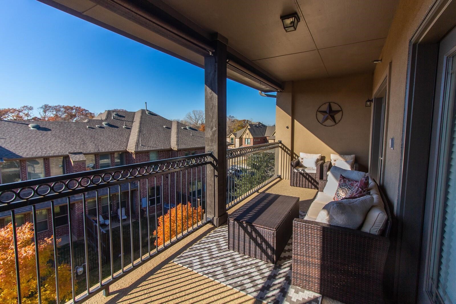 1605 Brook Glen Drive Euless TX 76039