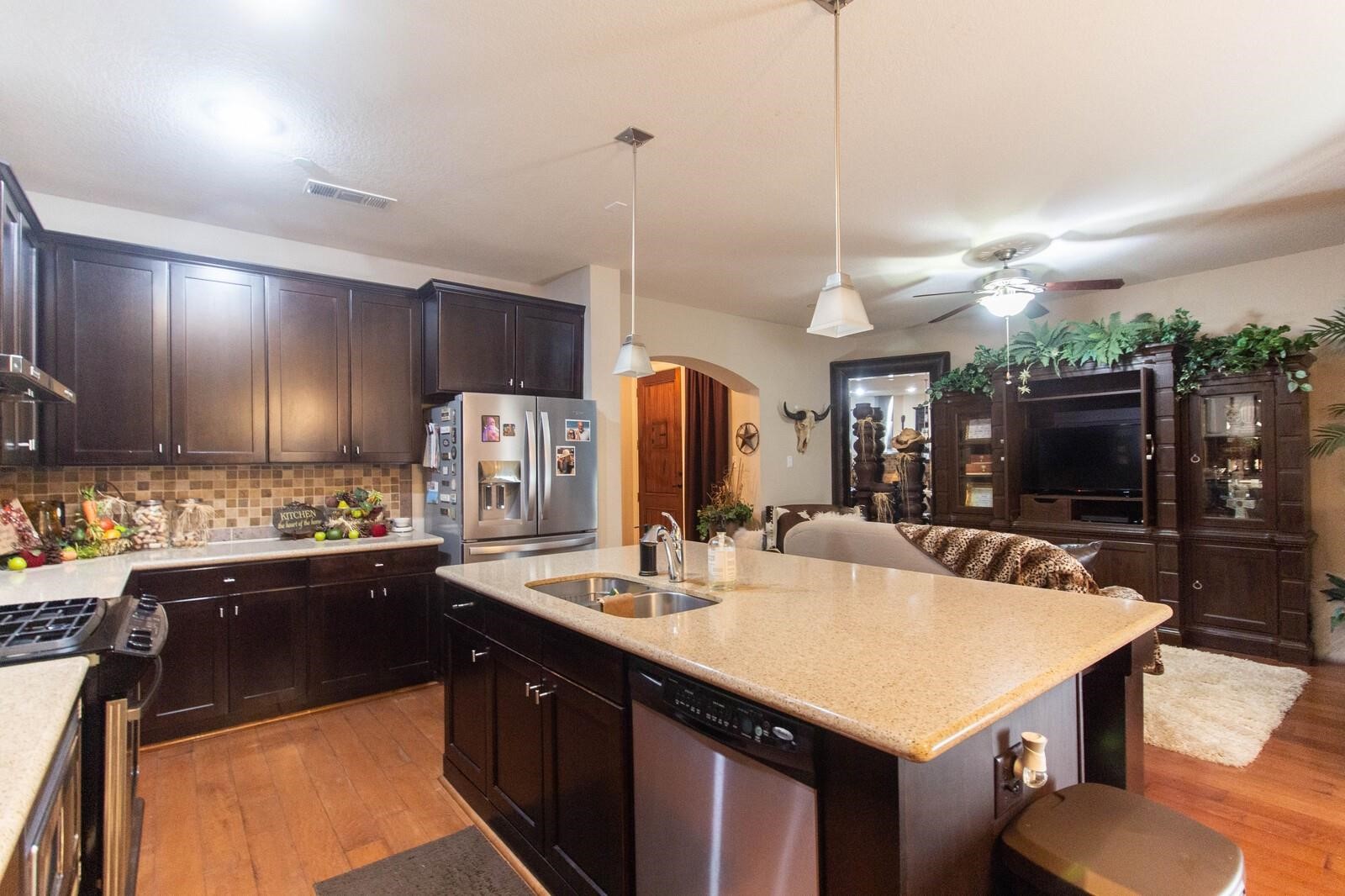 1605 Brook Glen Drive Euless TX 76039