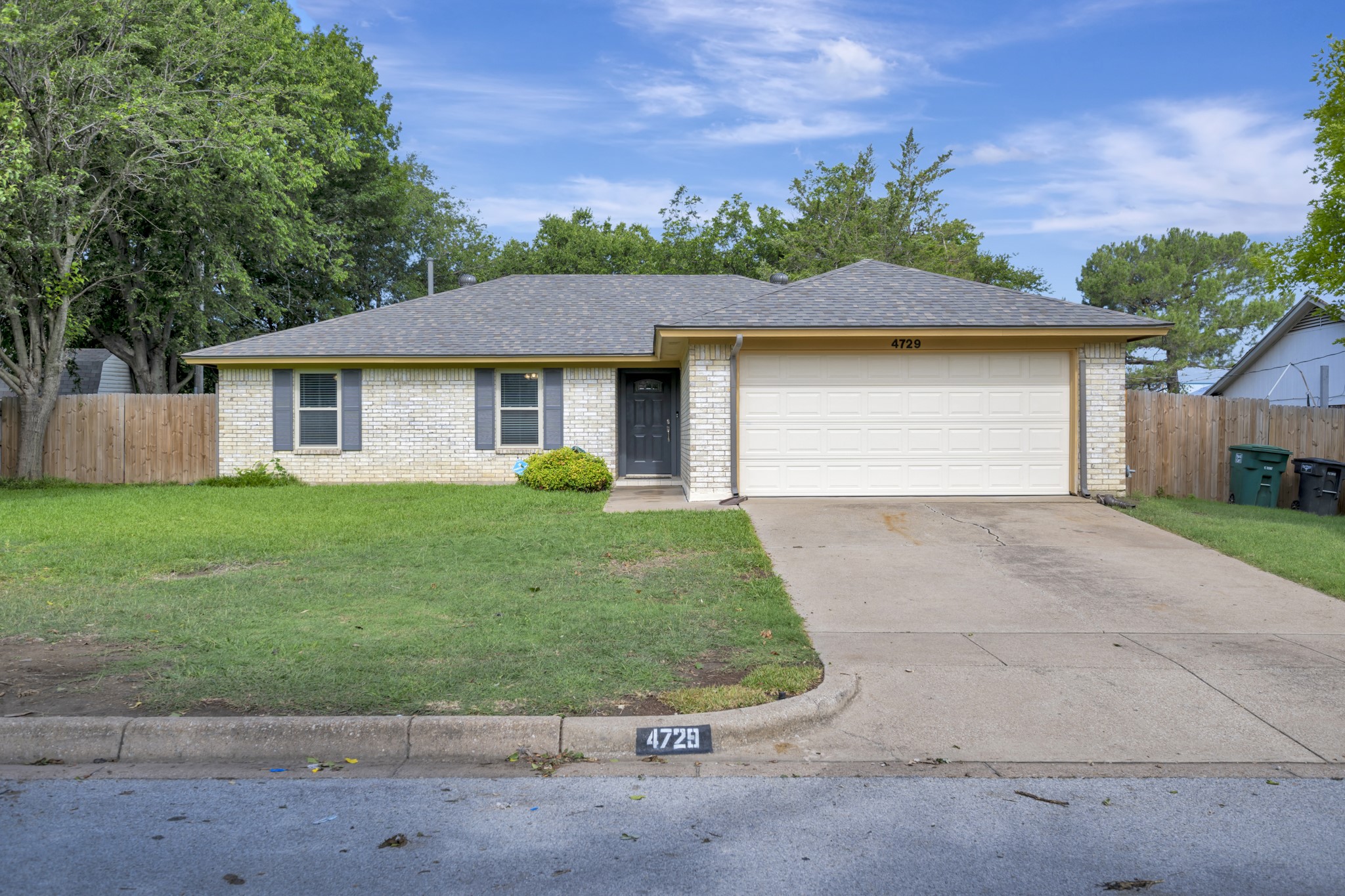 4729 Oarlock Drive Fort Worth TX 76135