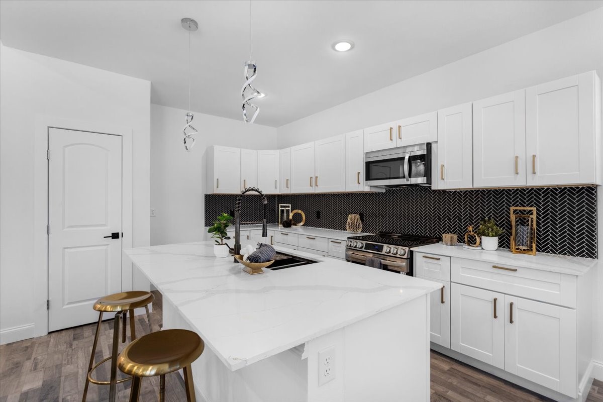 1323 S Montgomery Sherman TX 75090