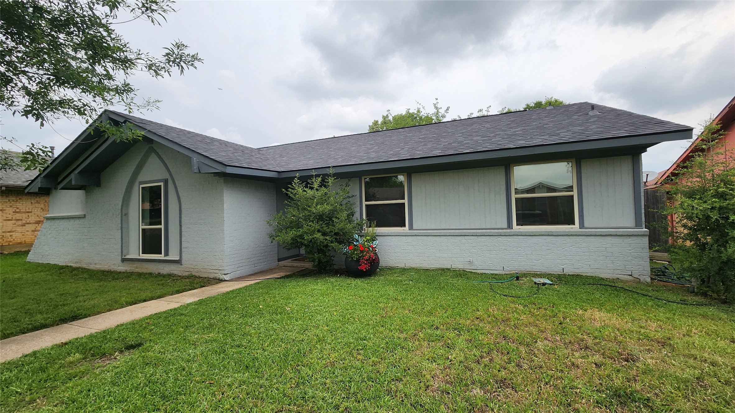 1619 Glenhill Lane Lewisville TX 75077