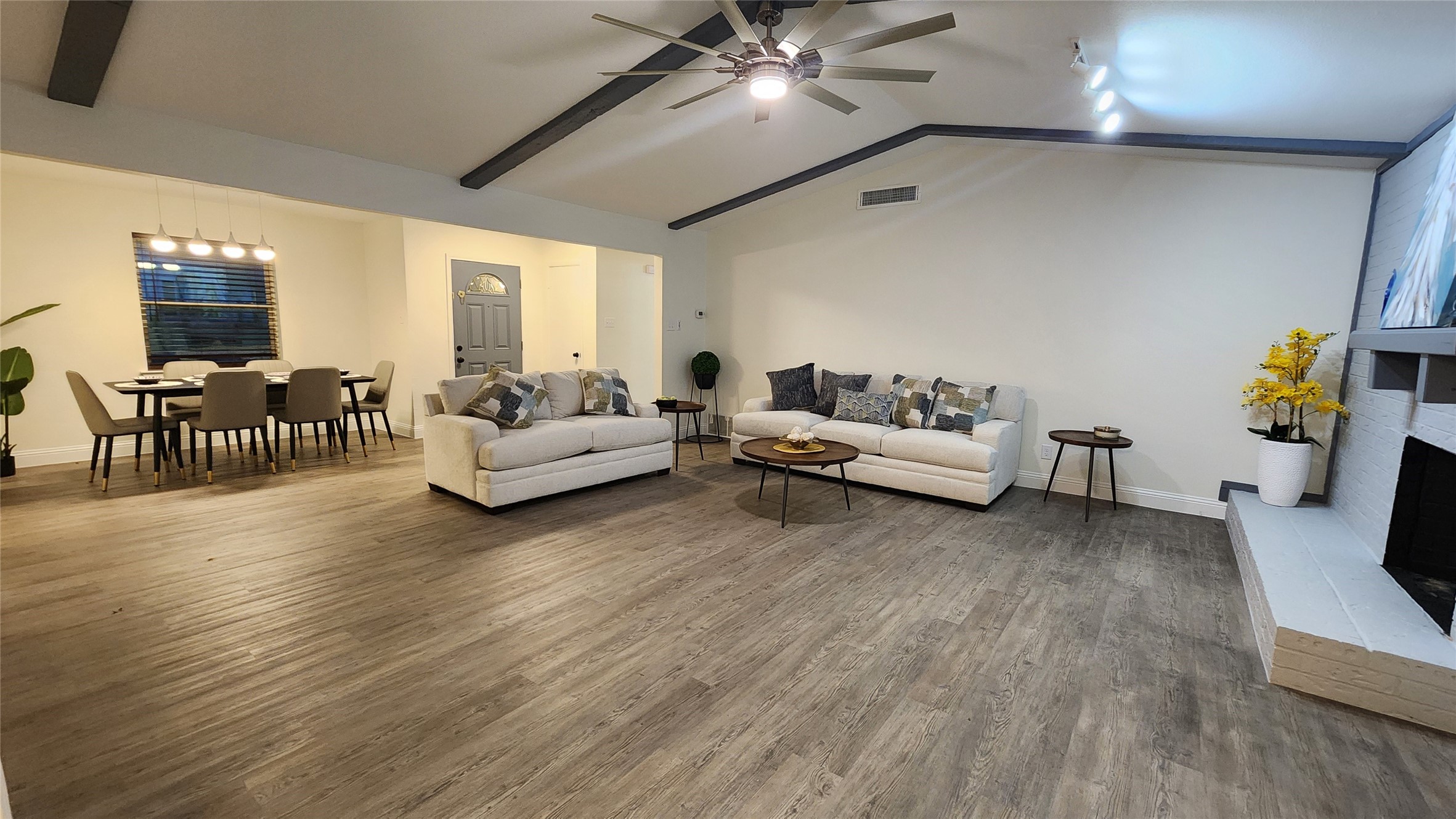 1619 Glenhill Lane Lewisville TX 75077