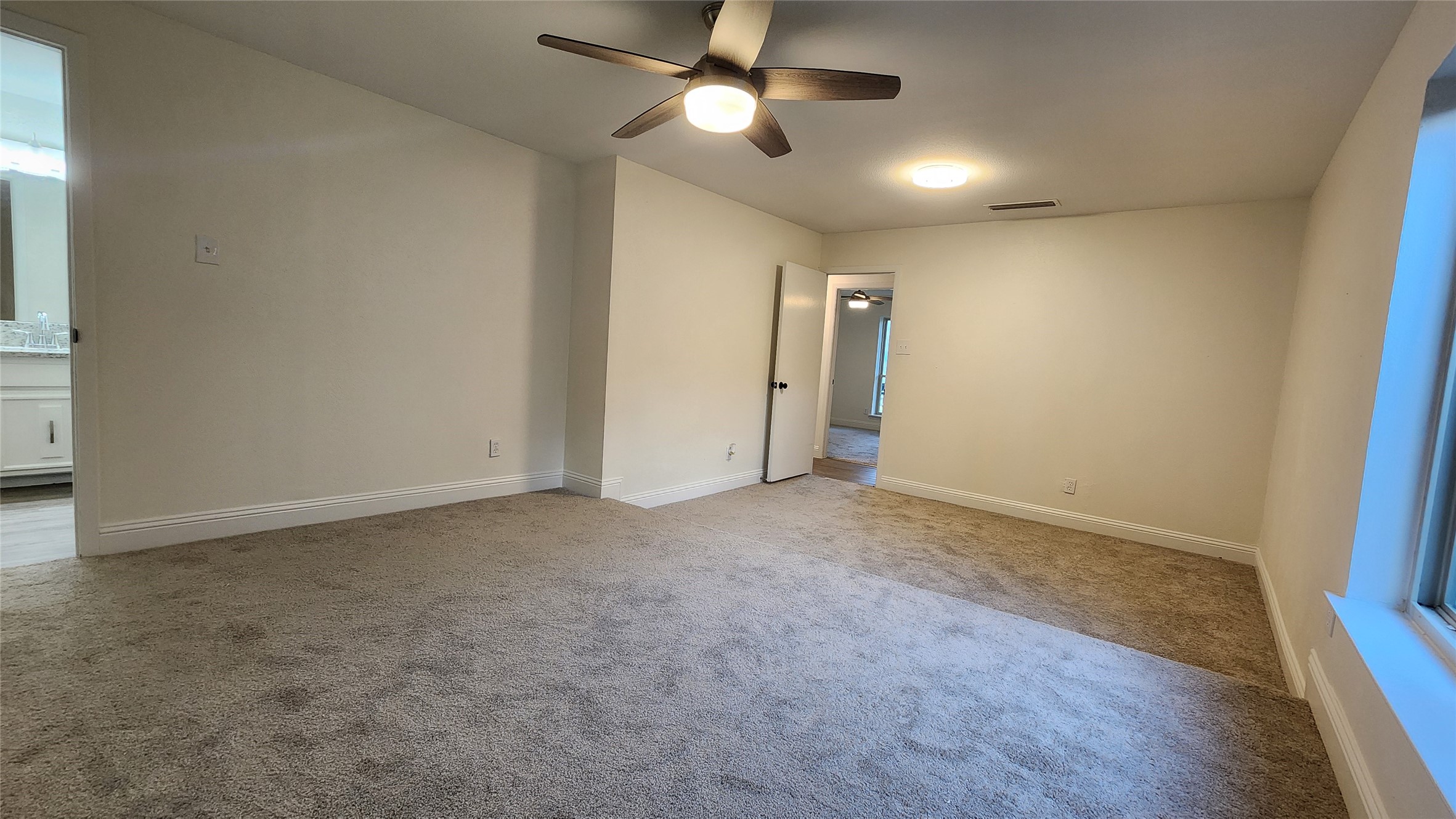 1619 Glenhill Lane Lewisville TX 75077