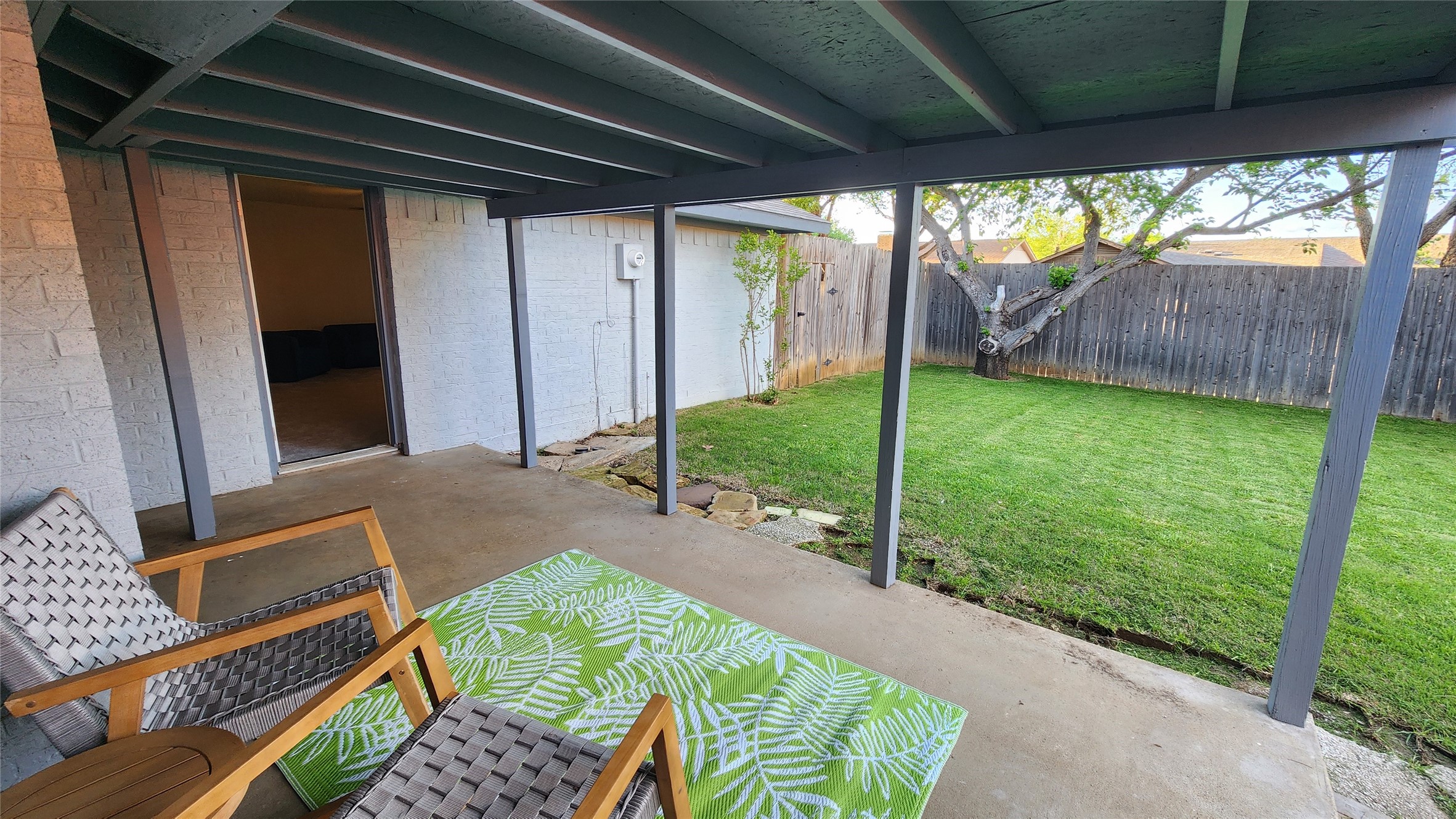 1619 Glenhill Lane Lewisville TX 75077