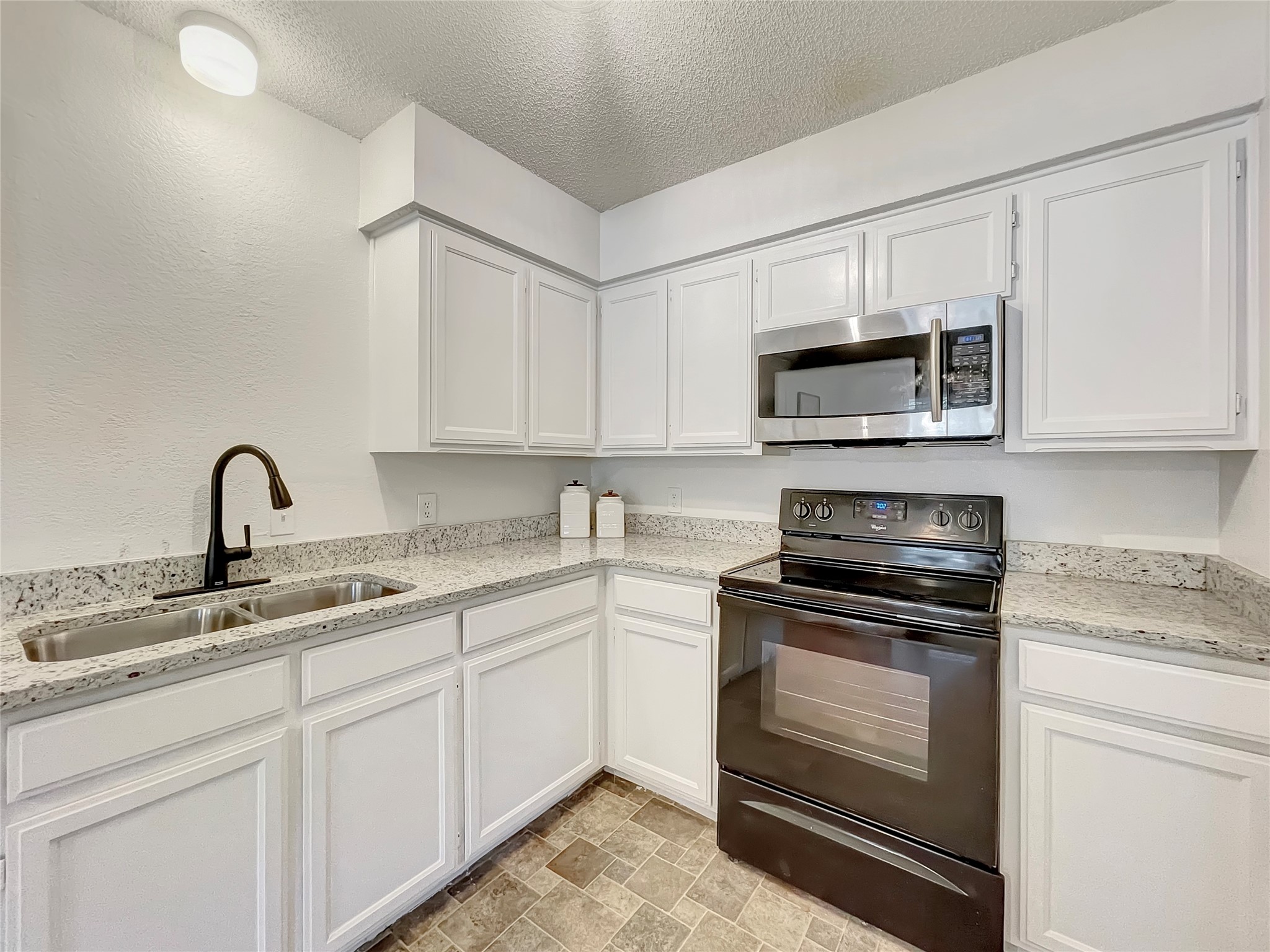 7002 Lincoln Drive North Richland Hills TX 76182