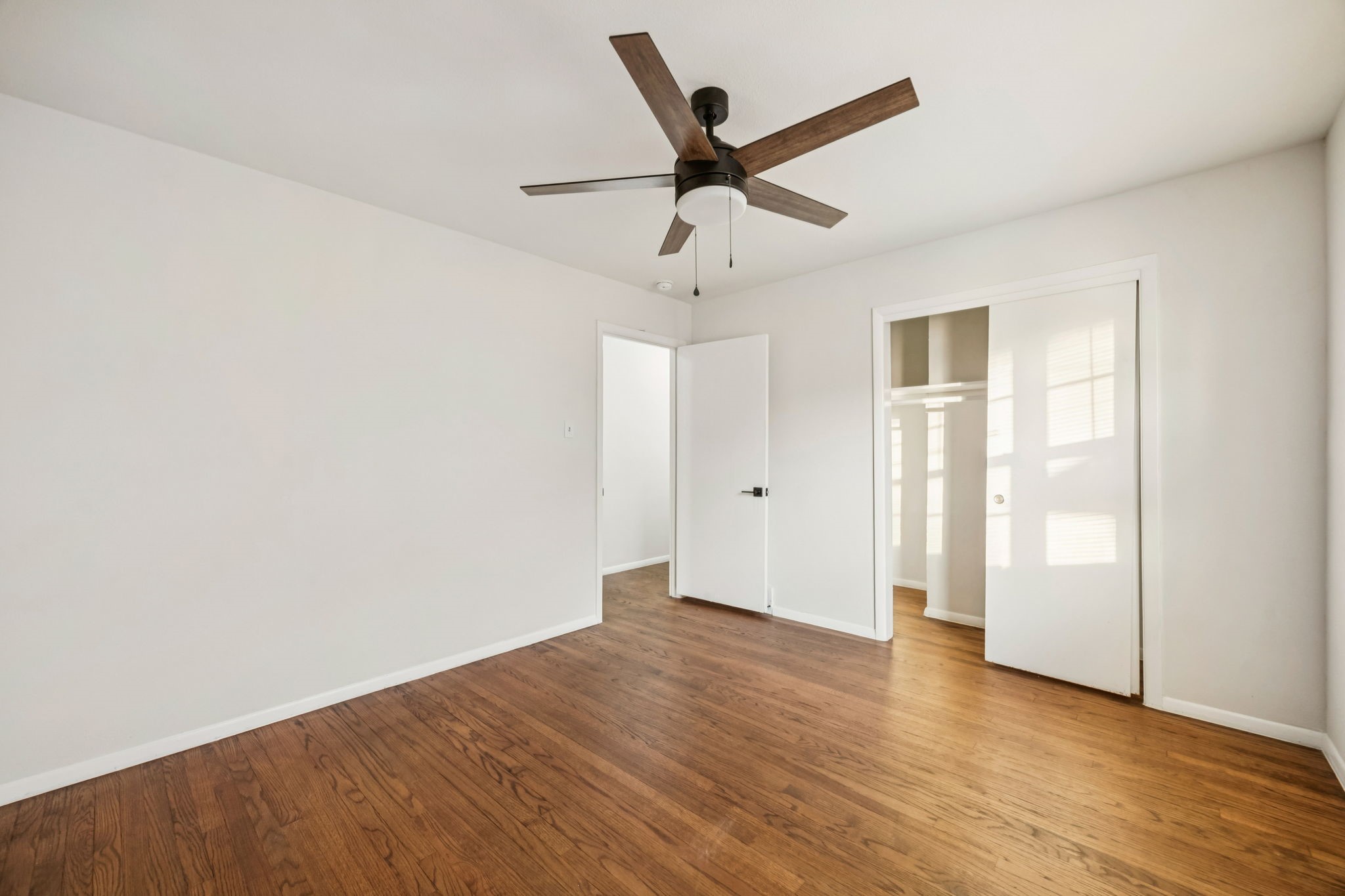 10042 Brockbank Drive Dallas TX 75229