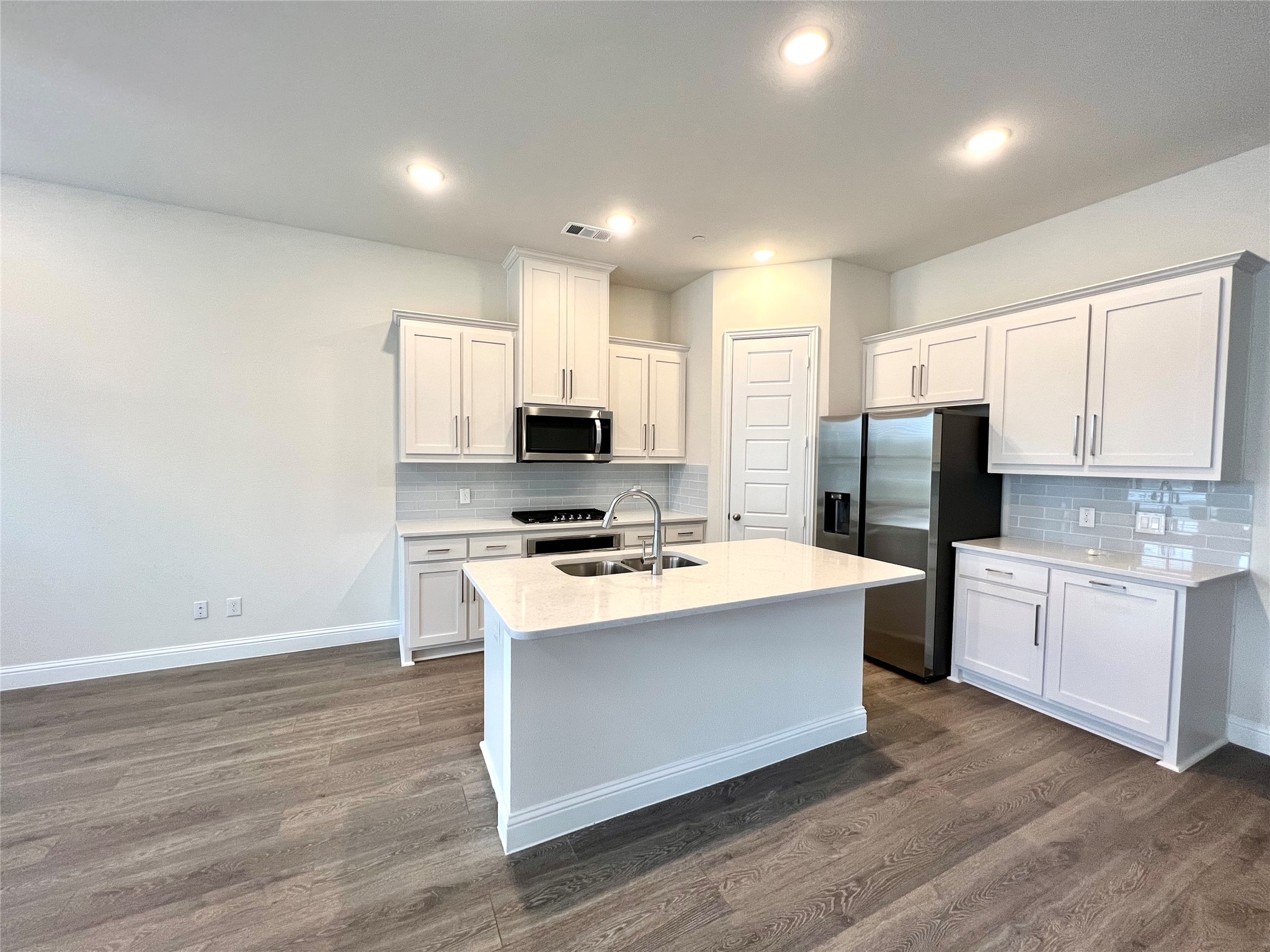 4728 Corriente Vista Lane Mckinney TX 75070