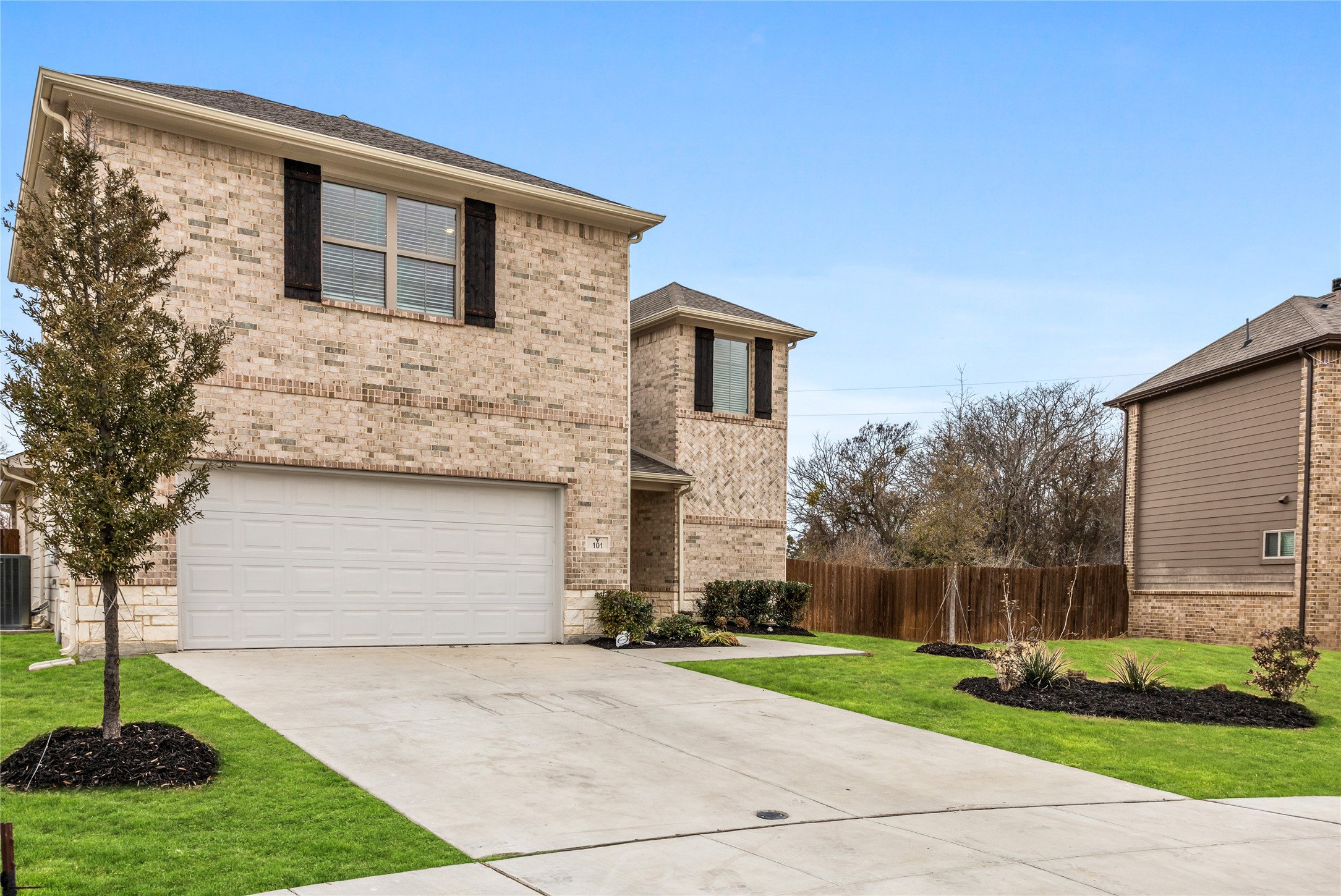 101 Gardenia Drive Azle TX 76020
