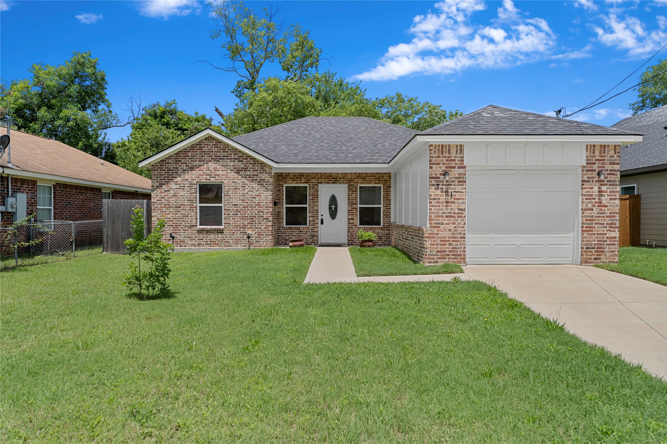3331 Spring Avenue Dallas TX 75215
