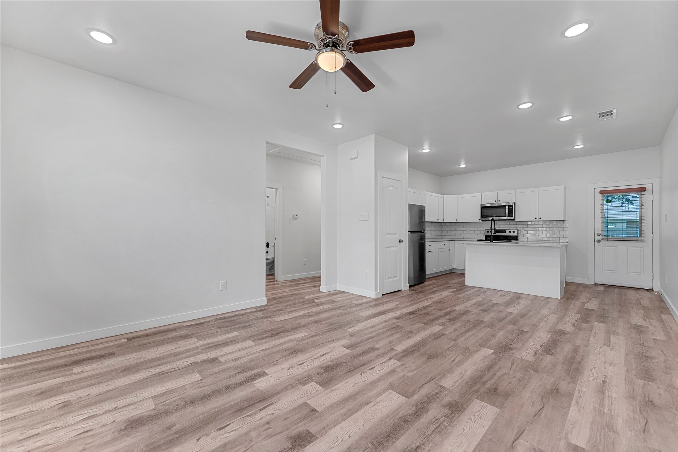 3331 Spring Avenue Dallas TX 75215