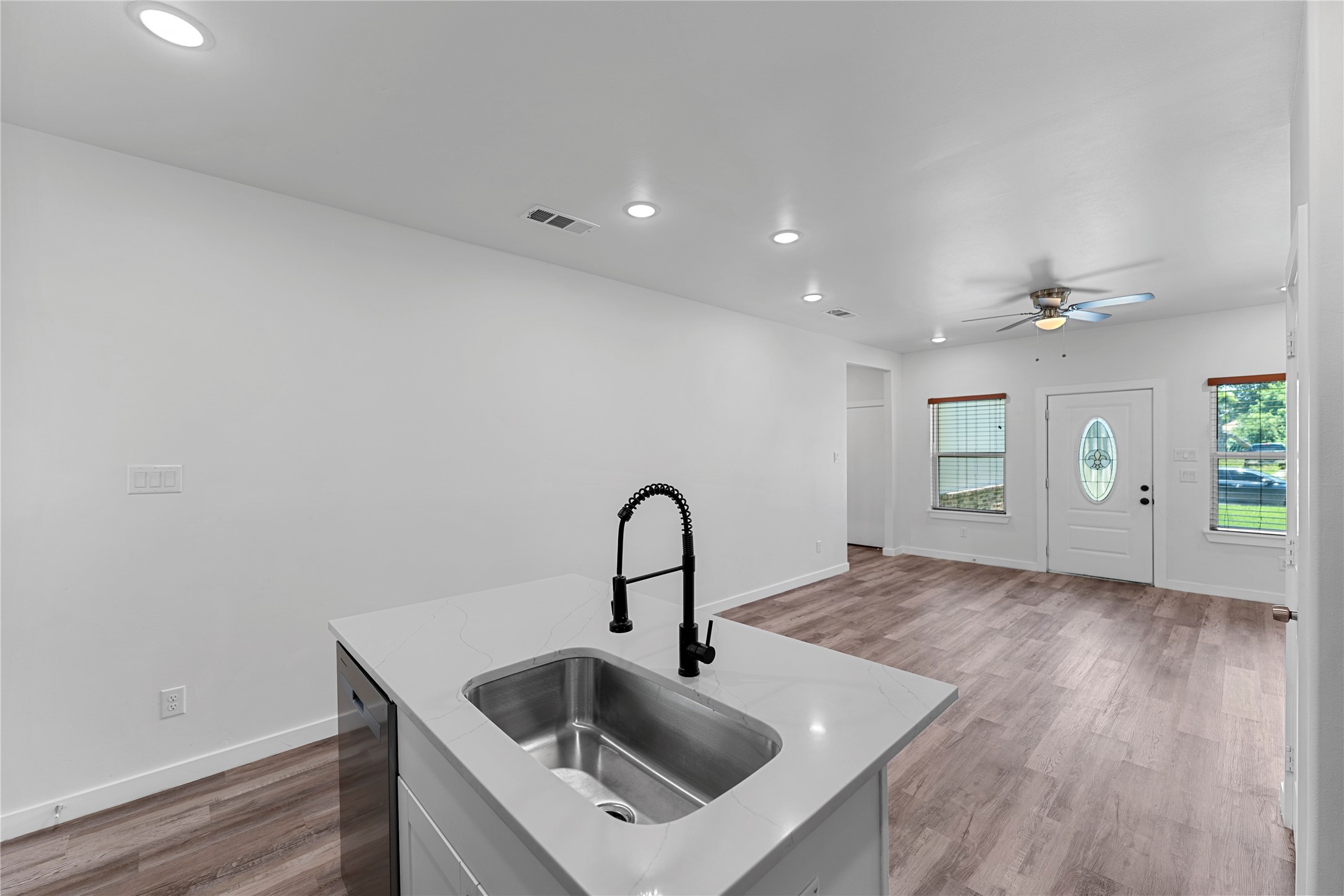 3331 Spring Avenue Dallas TX 75215