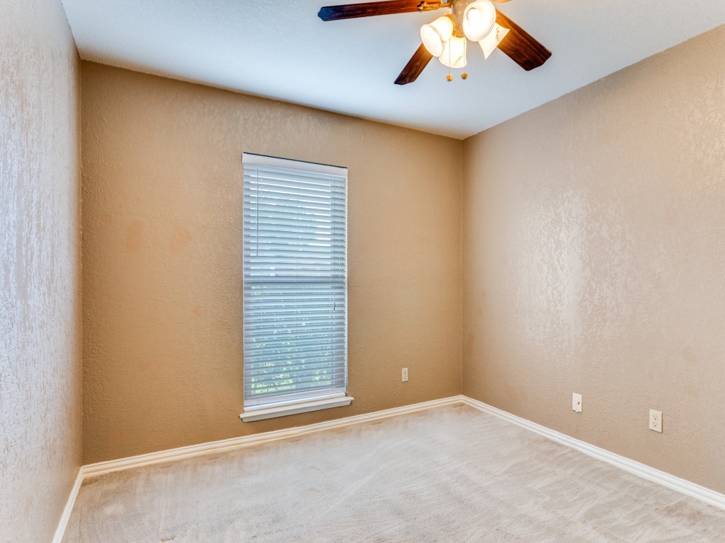 6900 Sandstone Court Fort Worth TX 76120