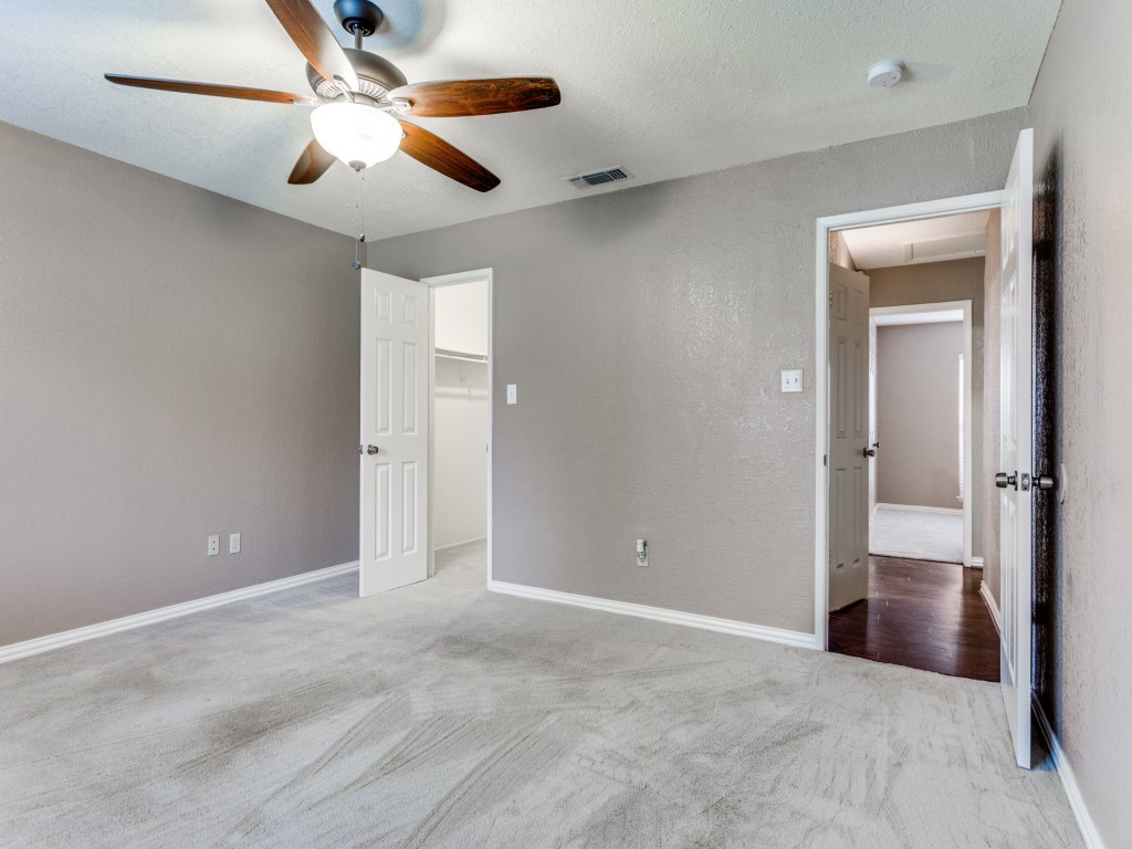 6900 Sandstone Court Fort Worth TX 76120