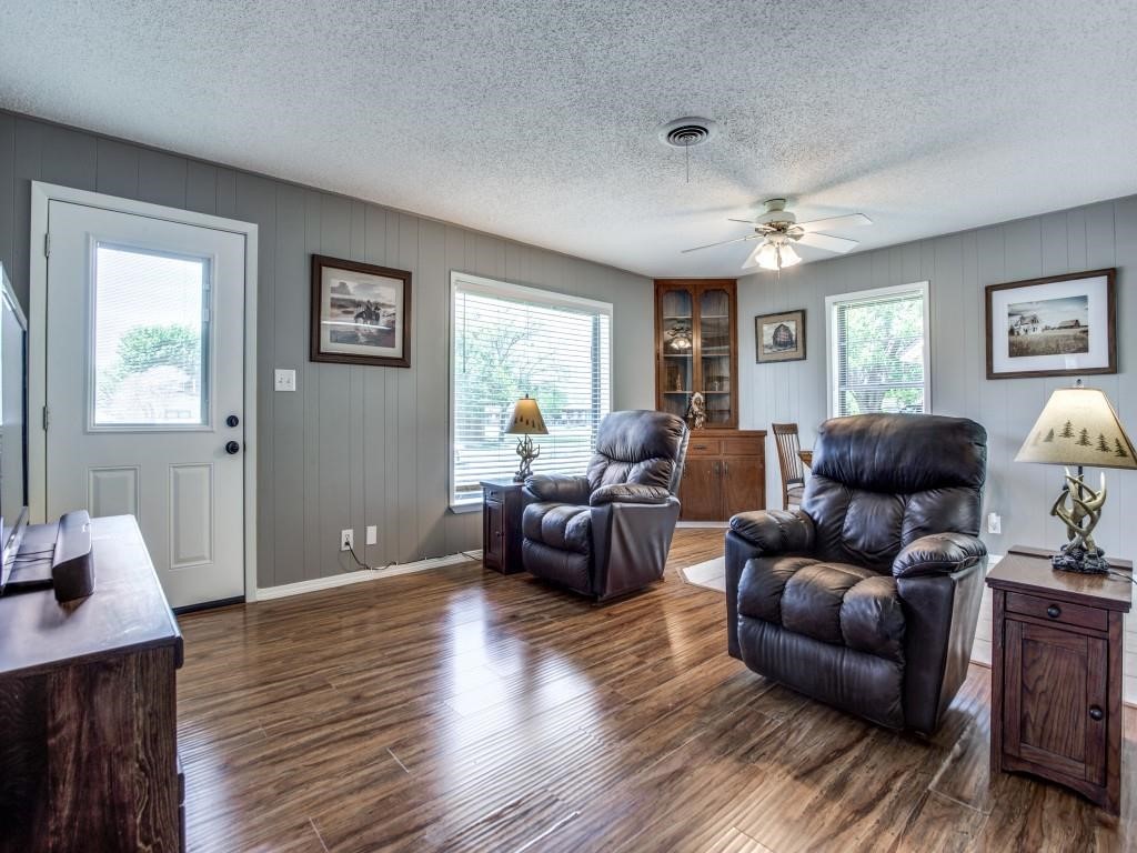 500 N 5th Street Gunter TX 75058