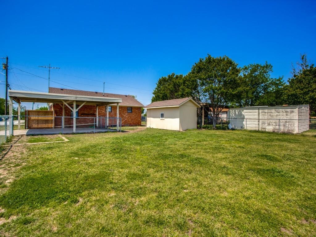 500 N 5th Street Gunter TX 75058