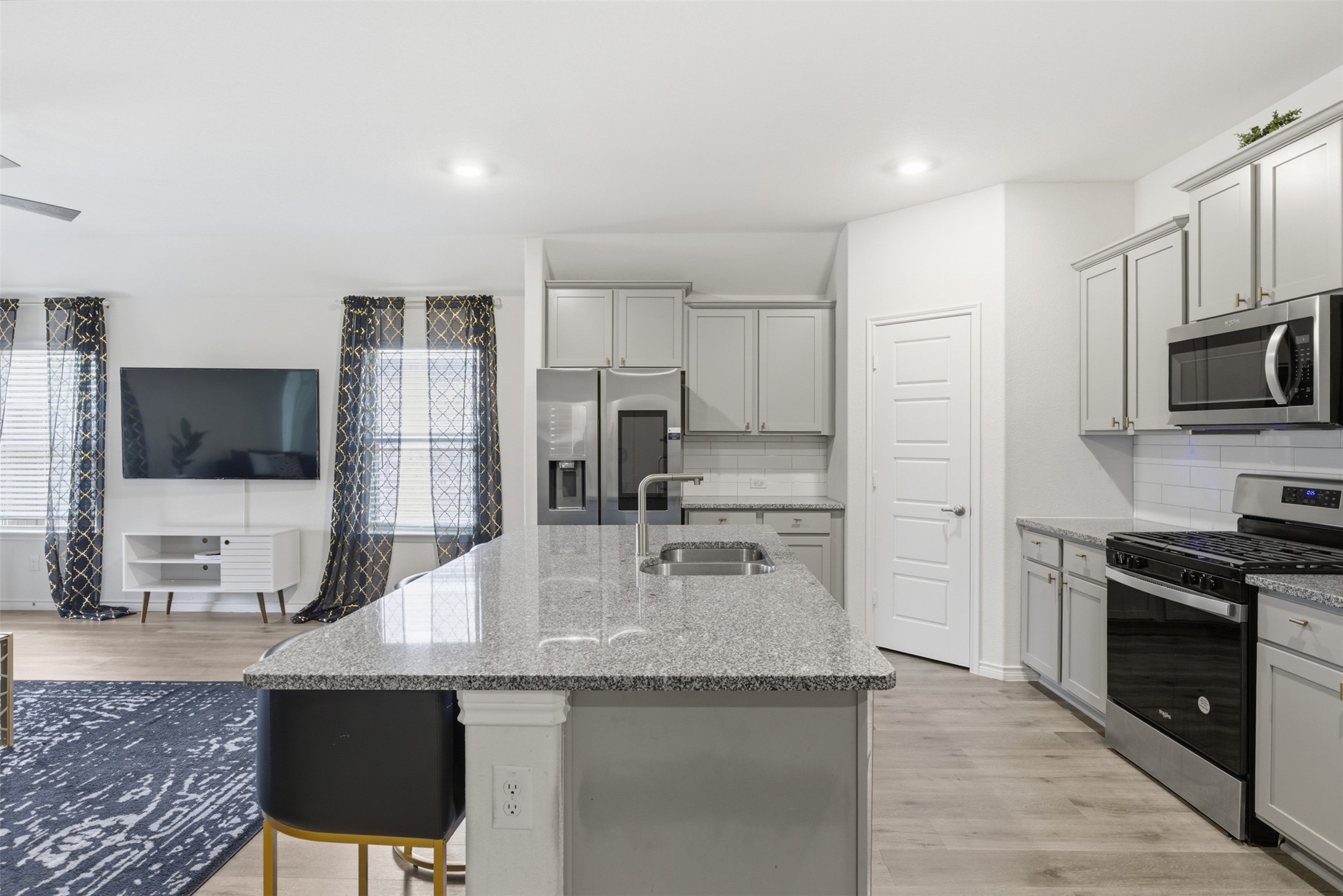 10116 Autumn Leaves Lane Aubrey TX 76227