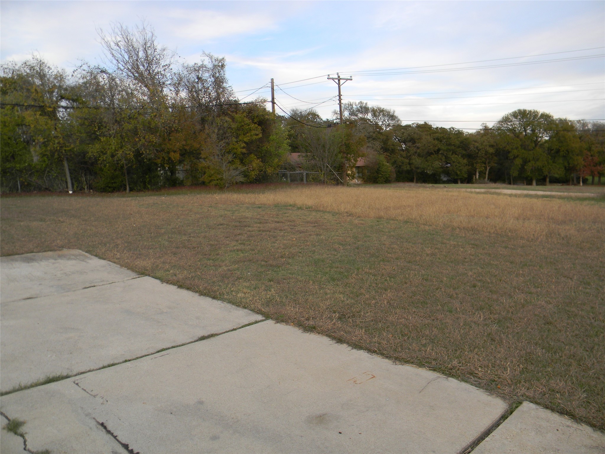 112 Belmont Street Hurst TX 76053