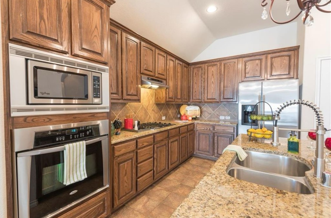 8617 Laughing Waters Trail Mckinney TX 75070