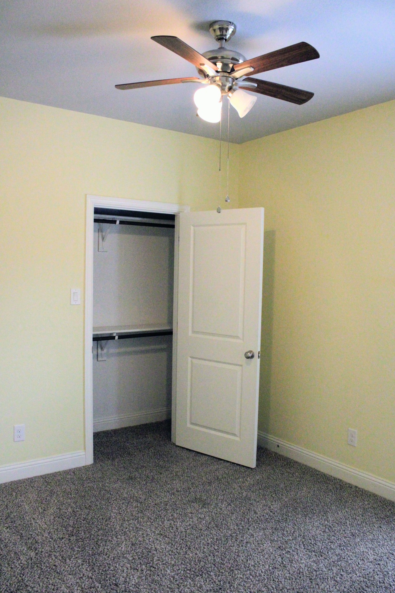111 Cambridge Street Waxahachie TX 75165
