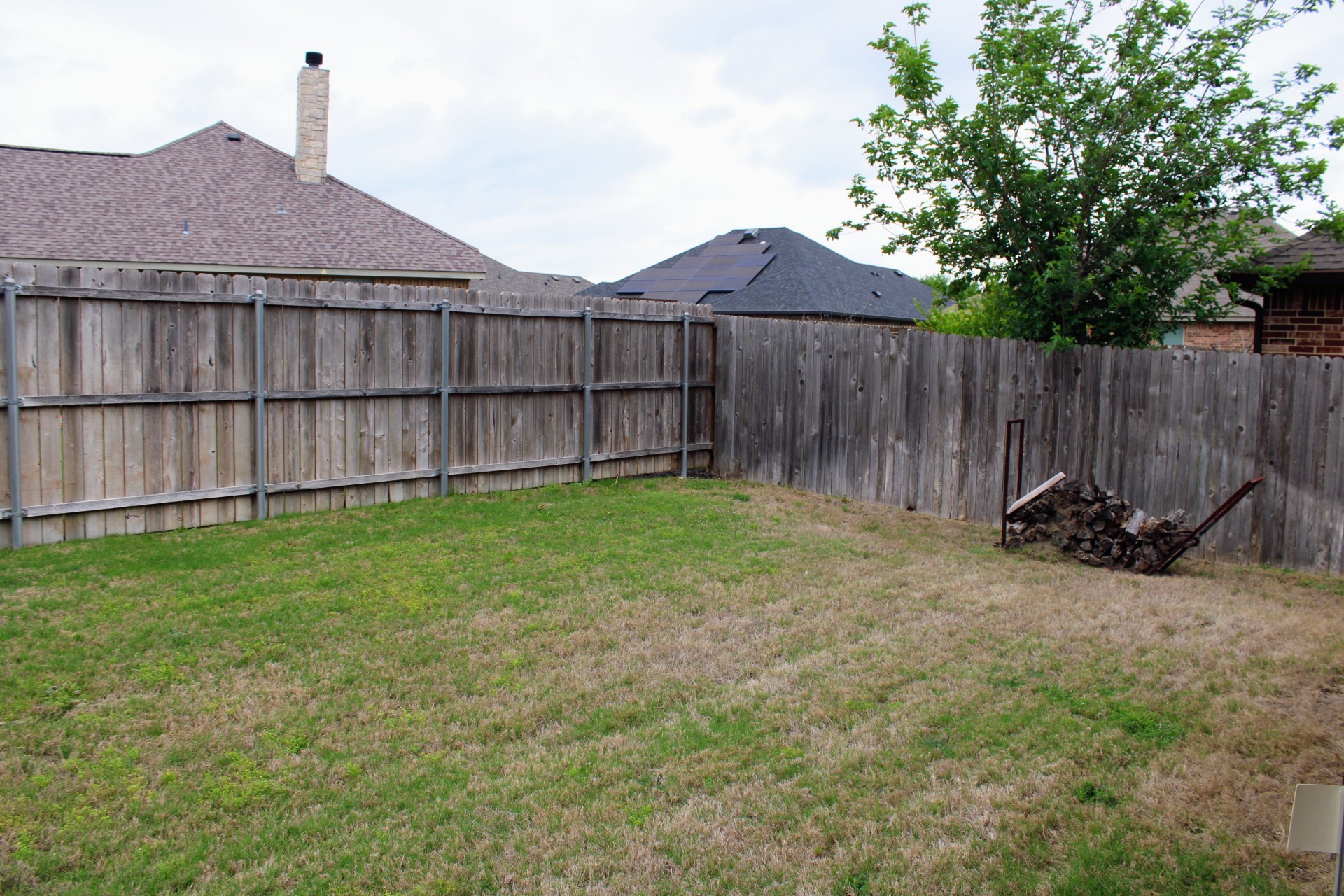 111 Cambridge Street Waxahachie TX 75165