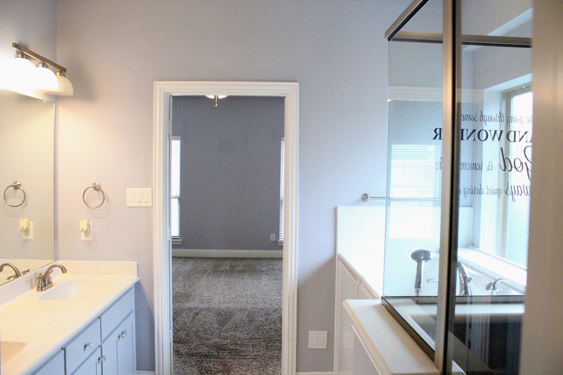 111 Cambridge Street Waxahachie TX 75165