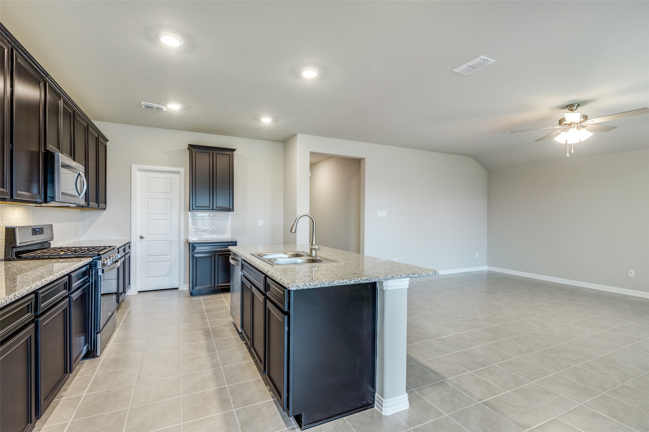 3904 Jasper Lane Celina TX 75009