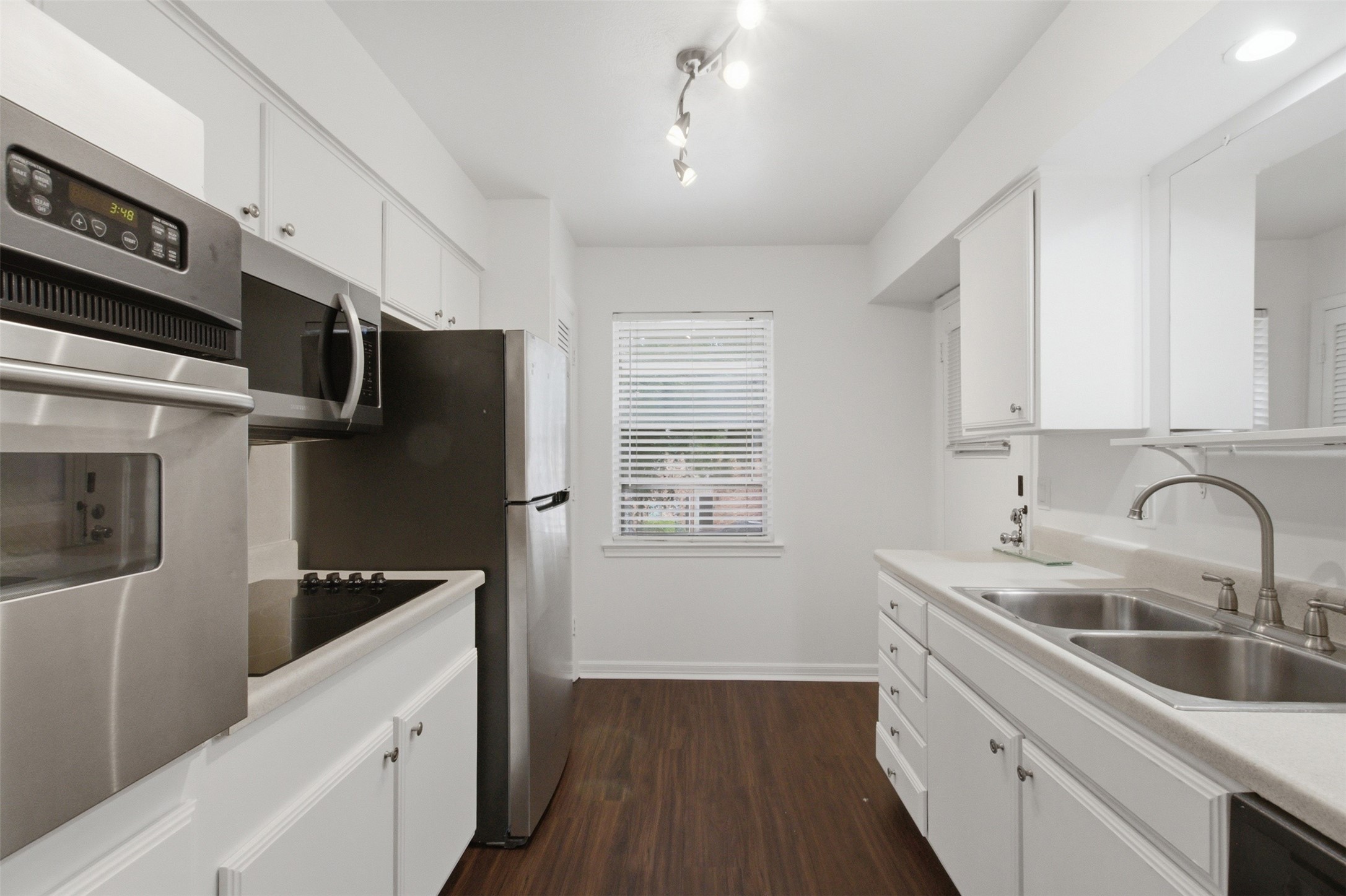 3031 Mahanna Springs Drive Dallas TX 75235