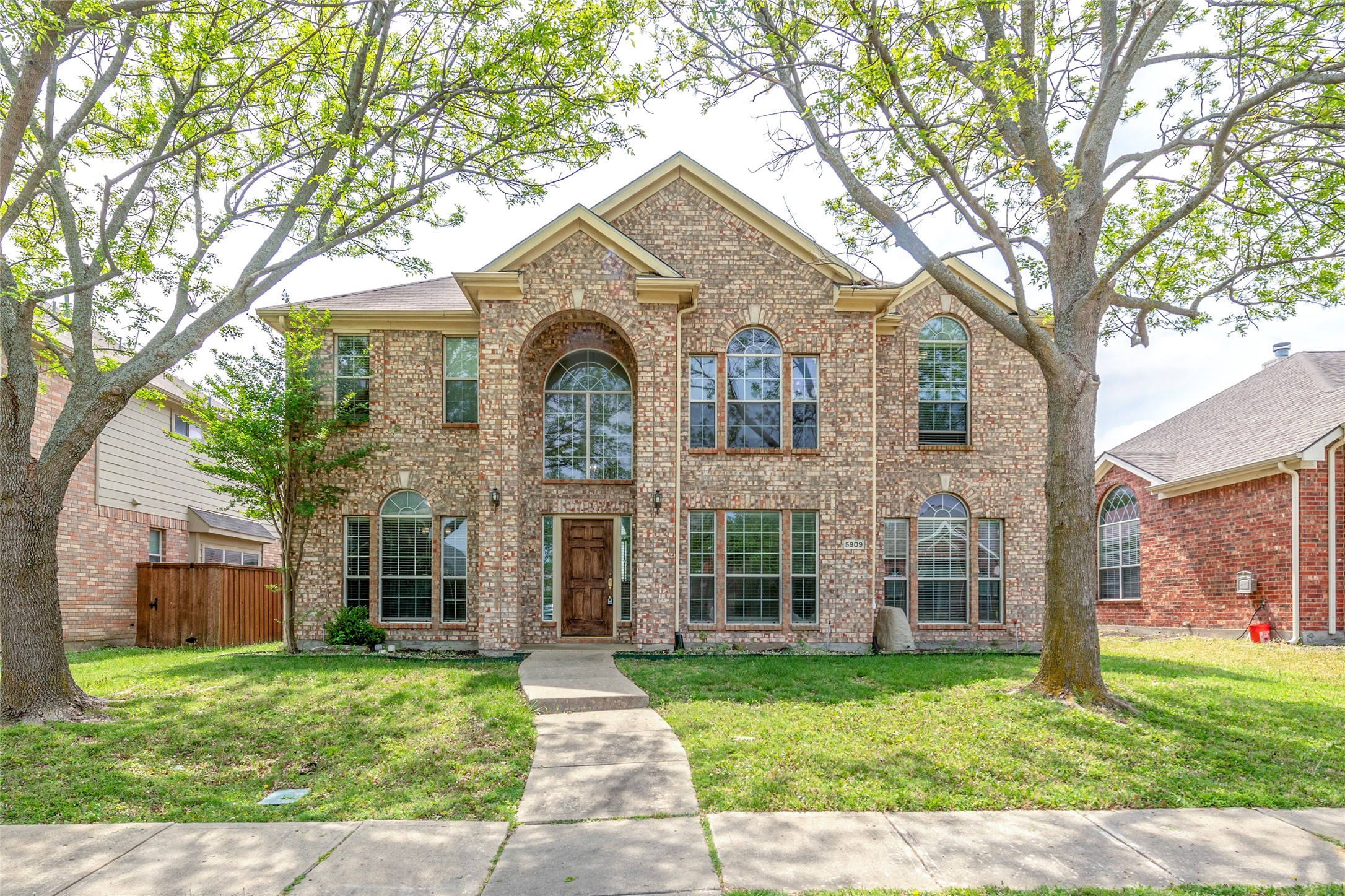 5909 Vineyard Lane Mckinney TX 75070