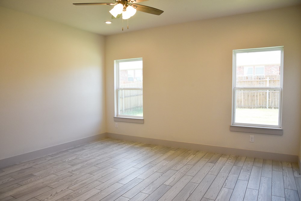 912 Avagail Avenue Springtown TX 76082