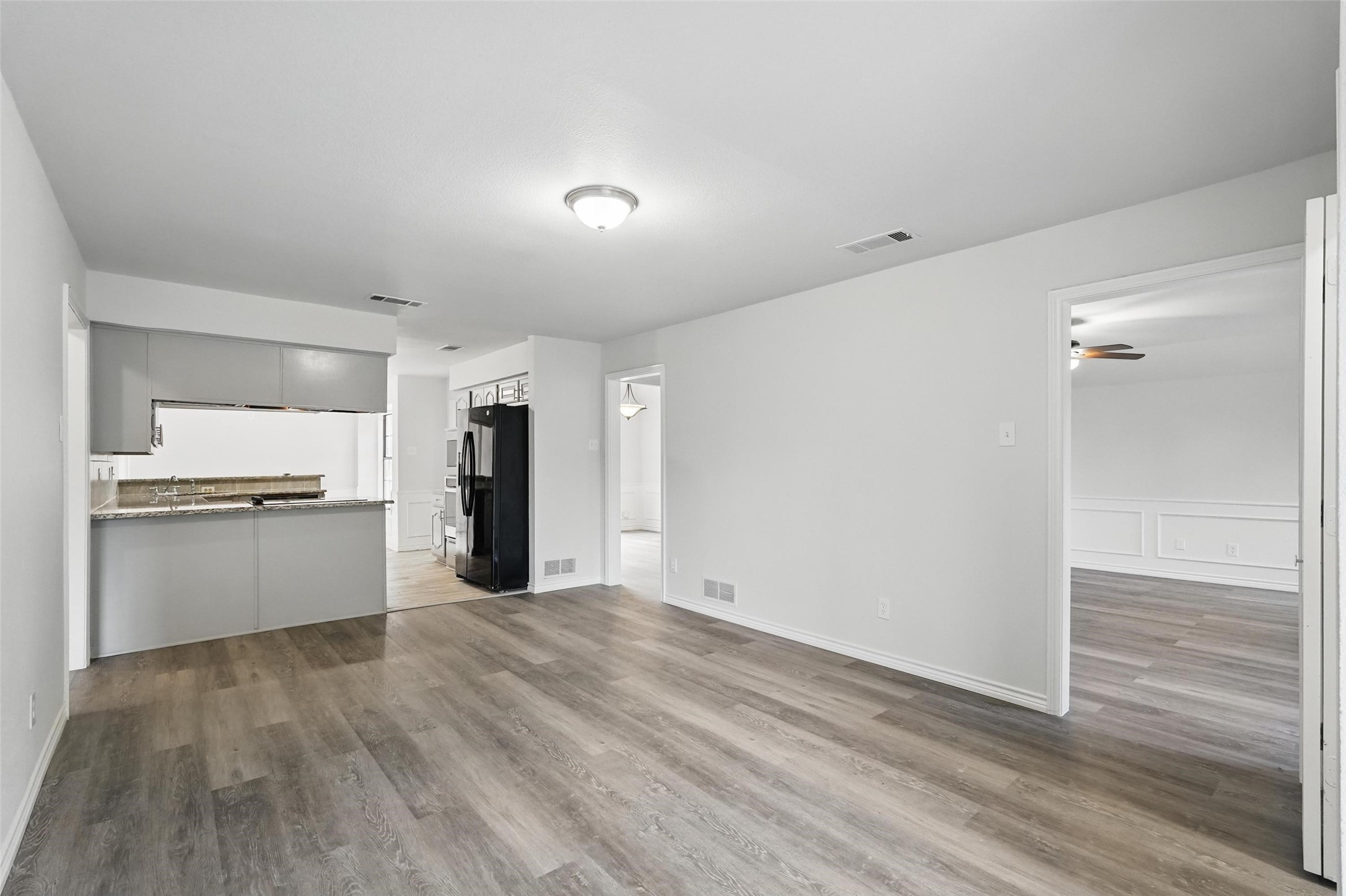 829 Hunters Creek Drive Desoto TX 75115