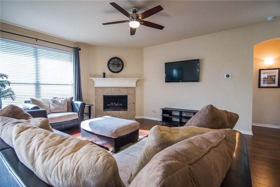 1412 Kittyhawk Drive Little Elm TX 75068