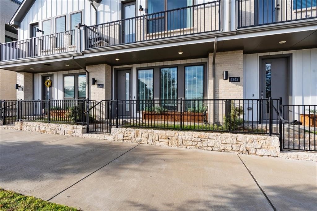 2268 Rook Drive Dallas TX 75211