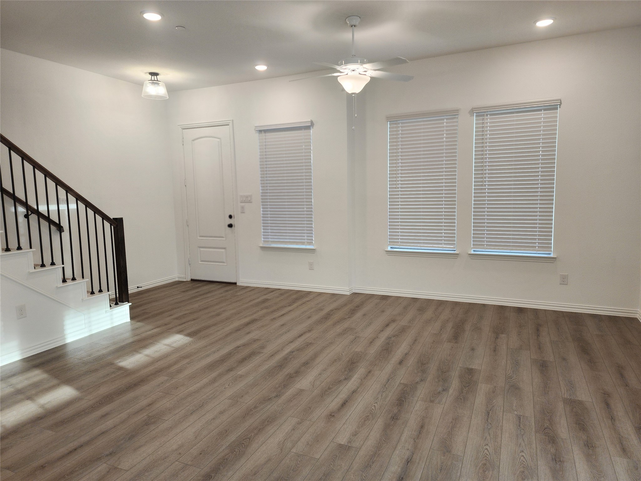 627 Redwood Way Mansfield TX 76063