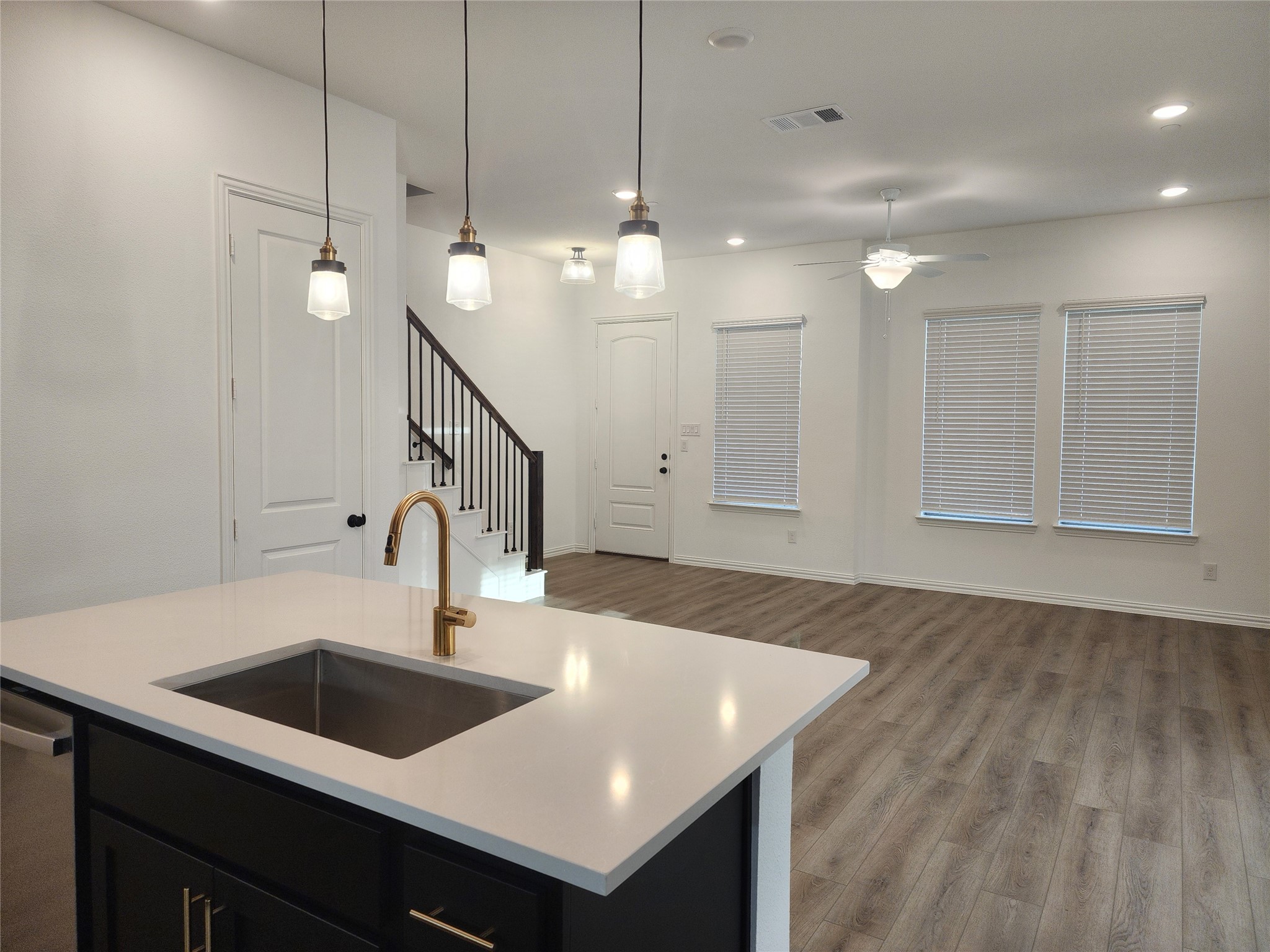627 Redwood Way Mansfield TX 76063