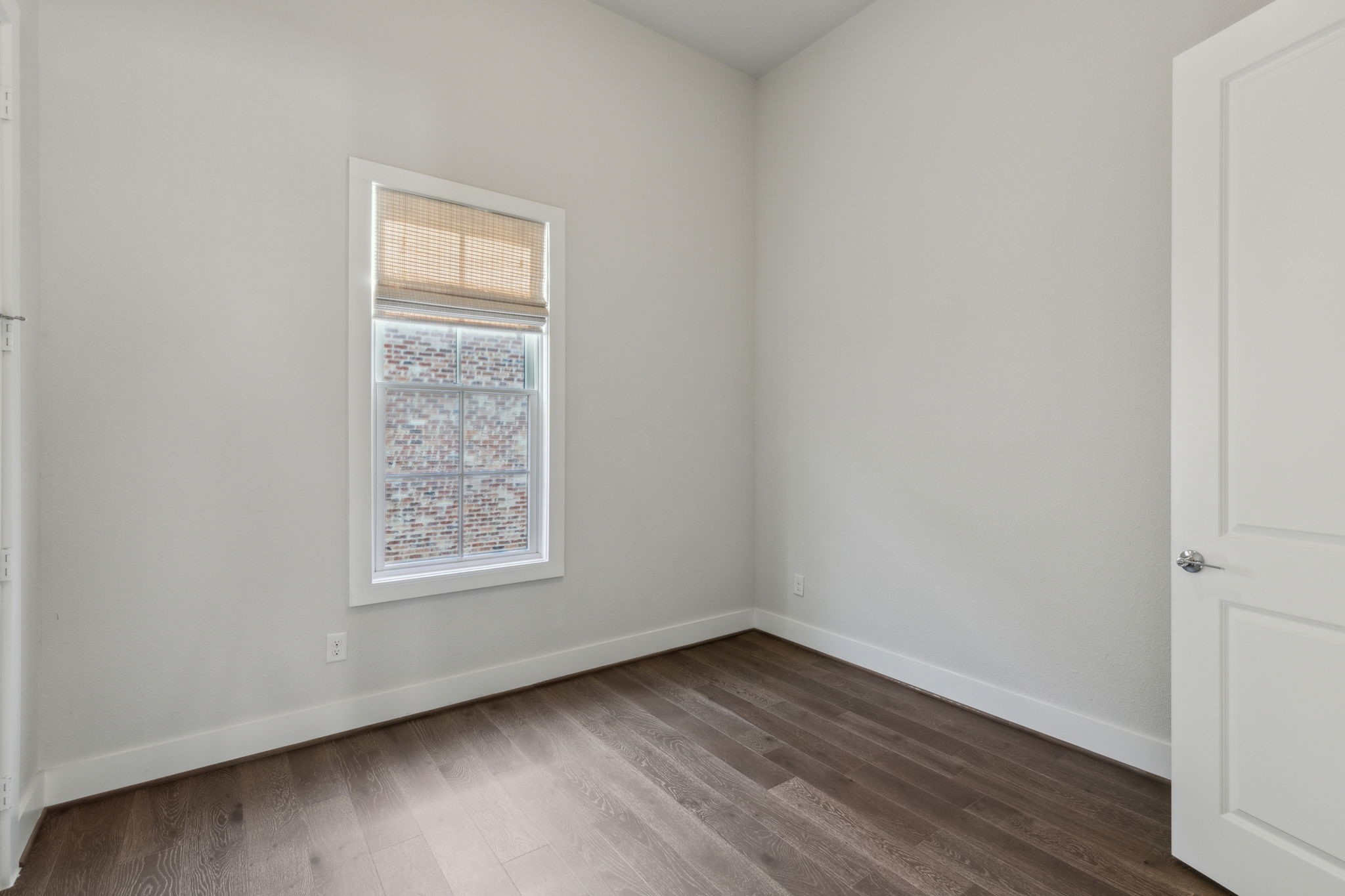 14955 Oak Street Addison TX 75001
