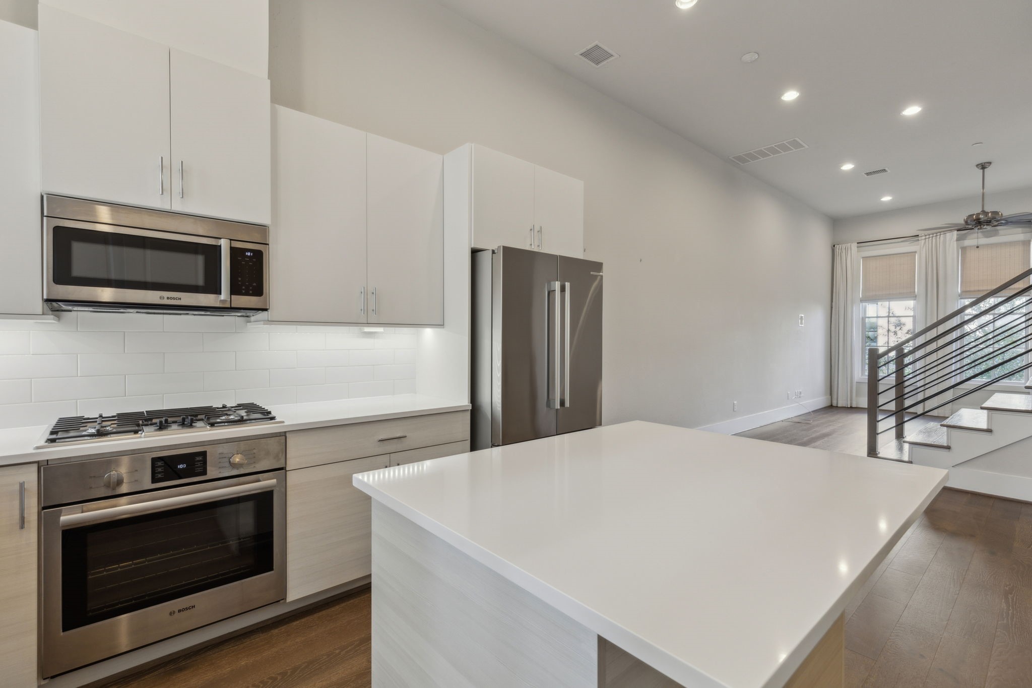 14955 Oak Street Addison TX 75001