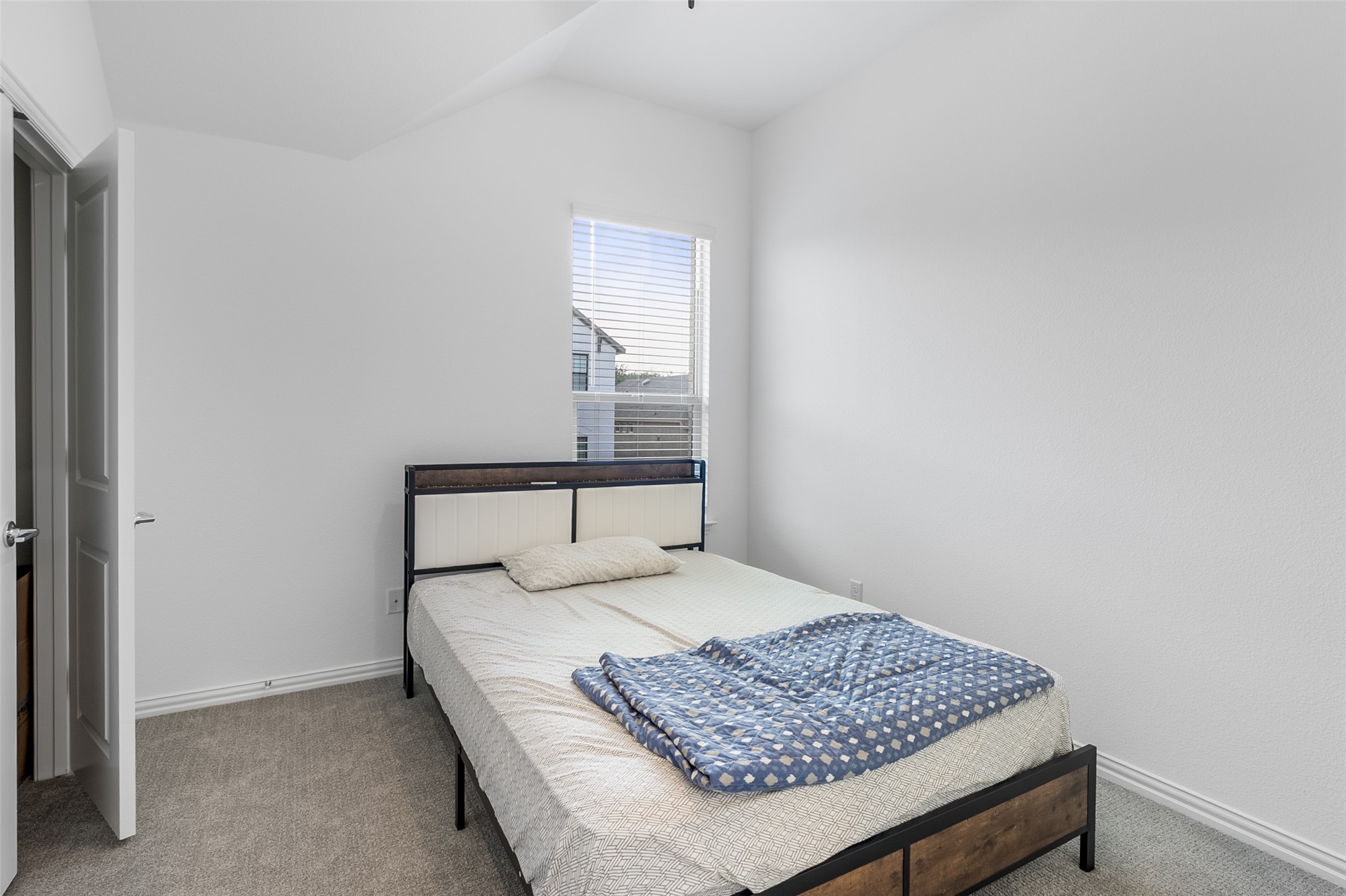 300 Foxglove Hill Argyle TX 76226