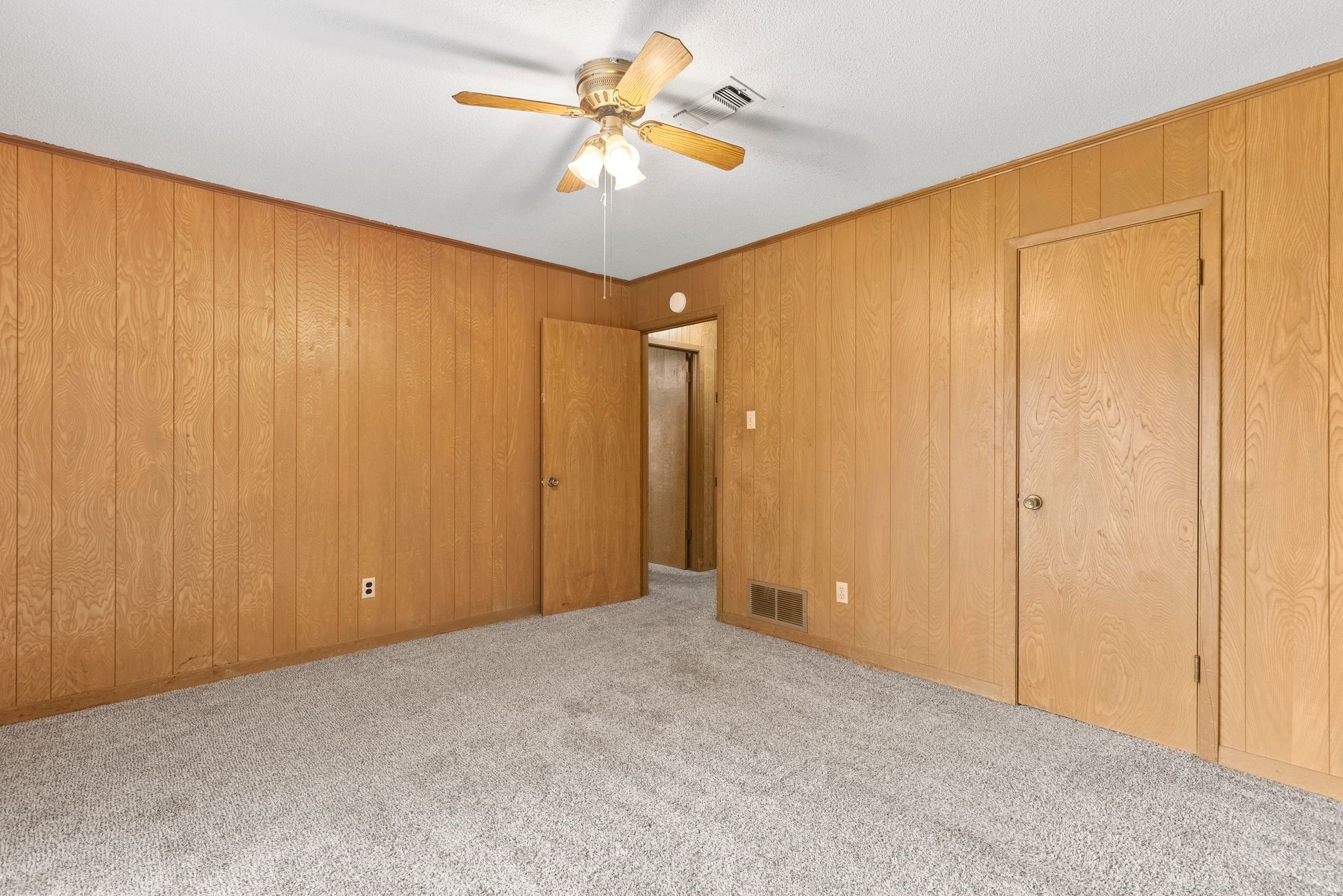 706 S Manson Street Wolfe City TX 75496