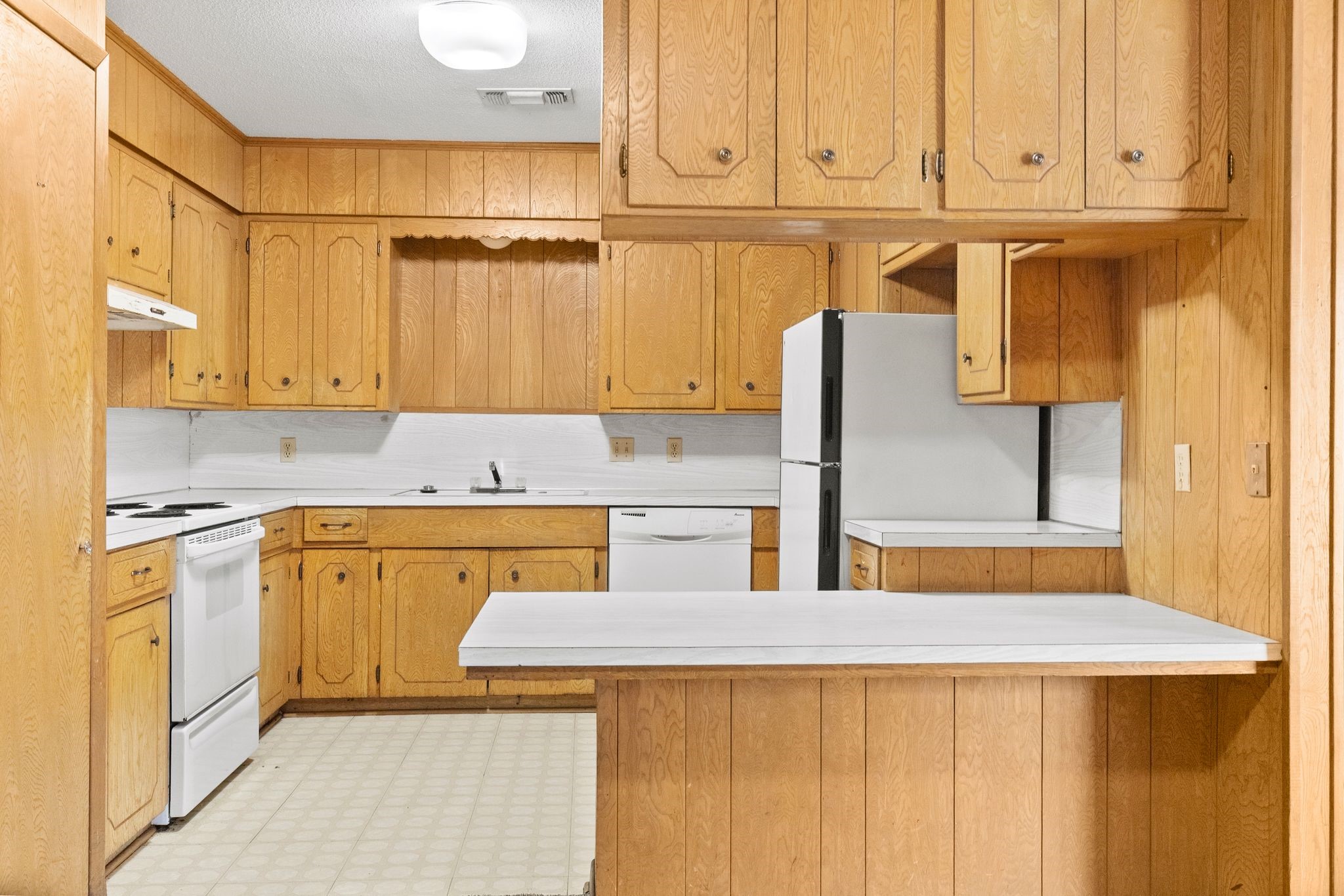 706 S Manson Street Wolfe City TX 75496