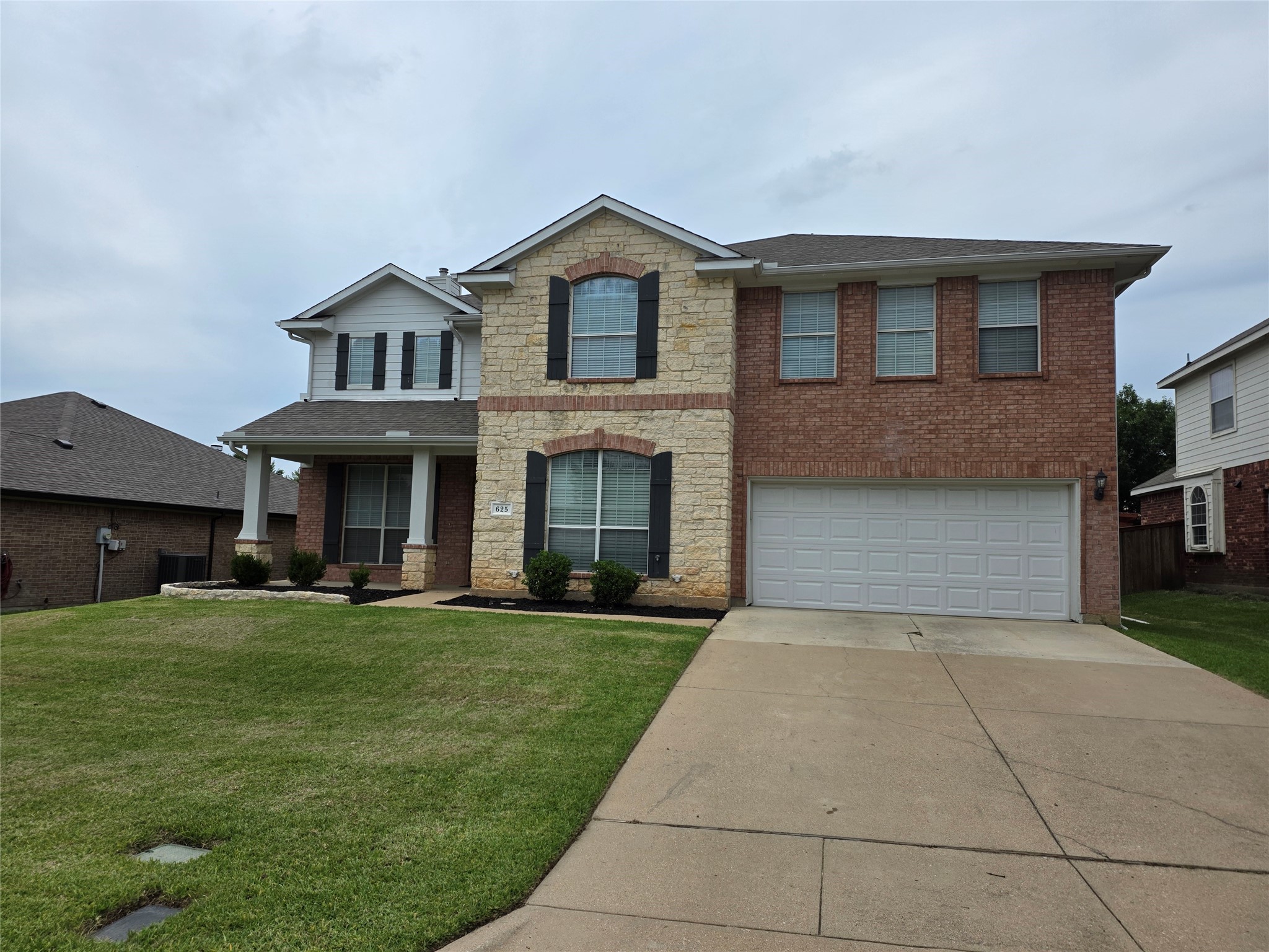625 Manchester Drive Mansfield TX 76063