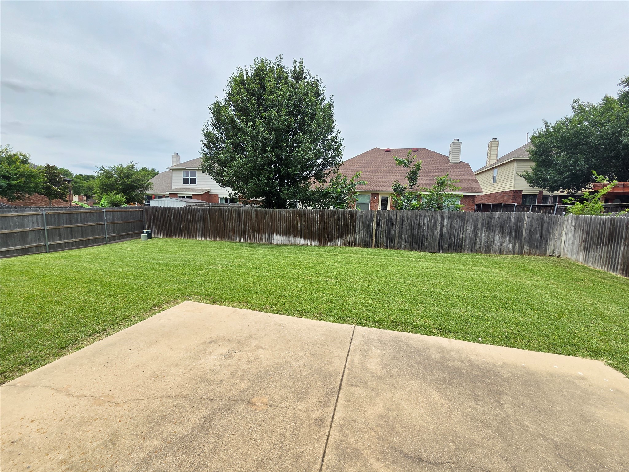 625 Manchester Drive Mansfield TX 76063