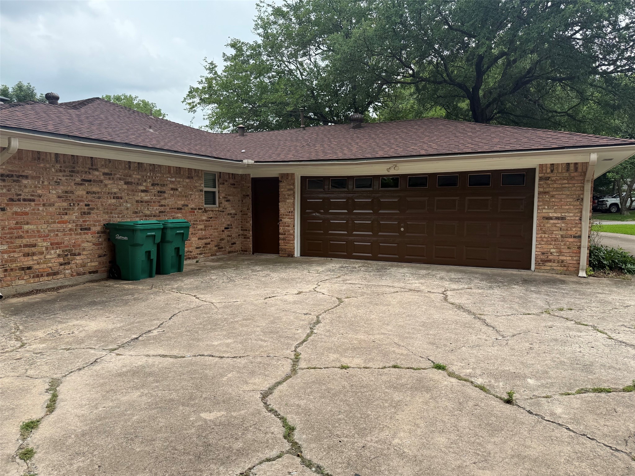 1601 Skyline Drive Sherman TX 75092
