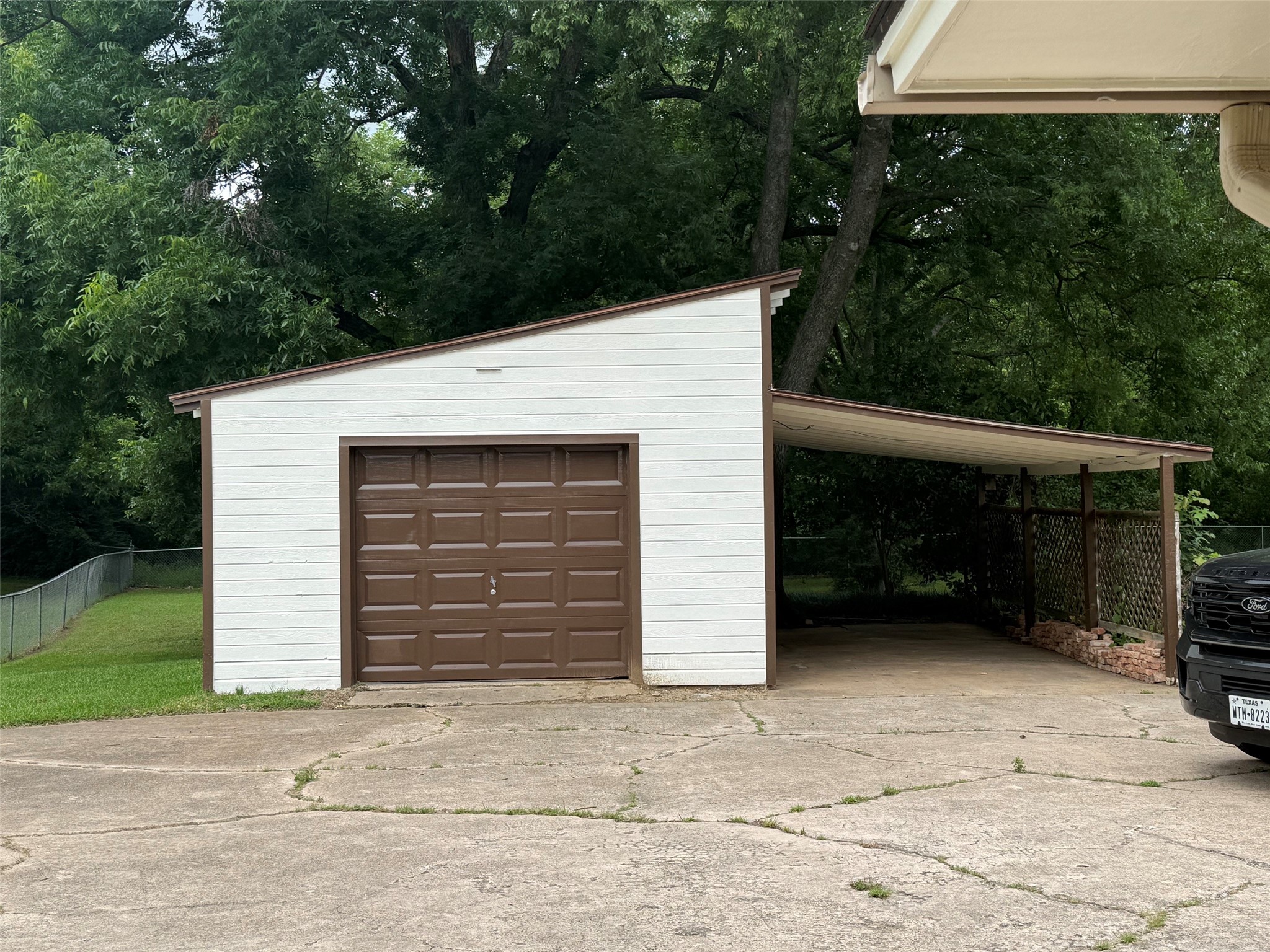 1601 Skyline Drive Sherman TX 75092