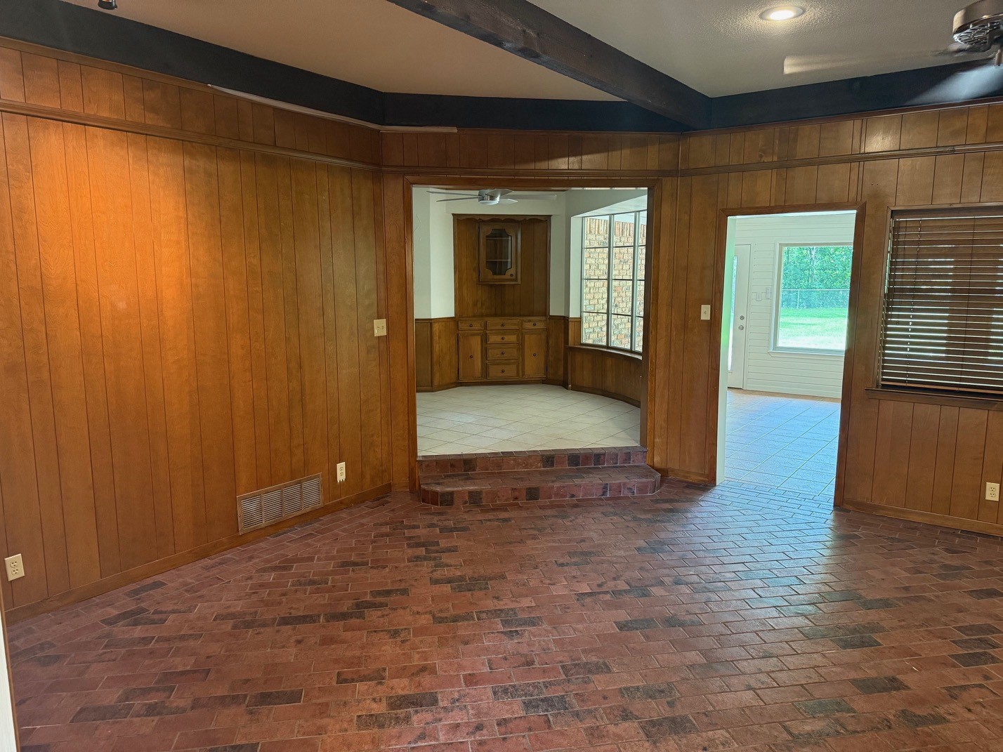 1601 Skyline Drive Sherman TX 75092