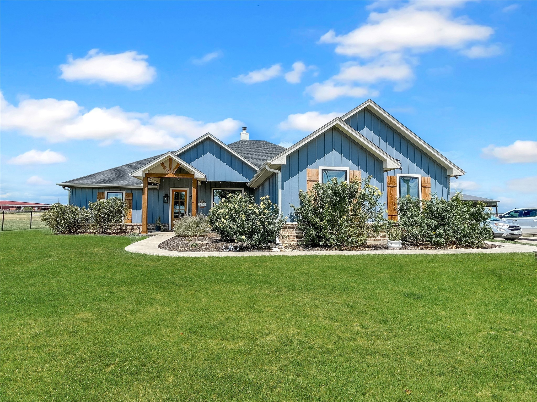 1011 Young Bend Road Brock TX 76087