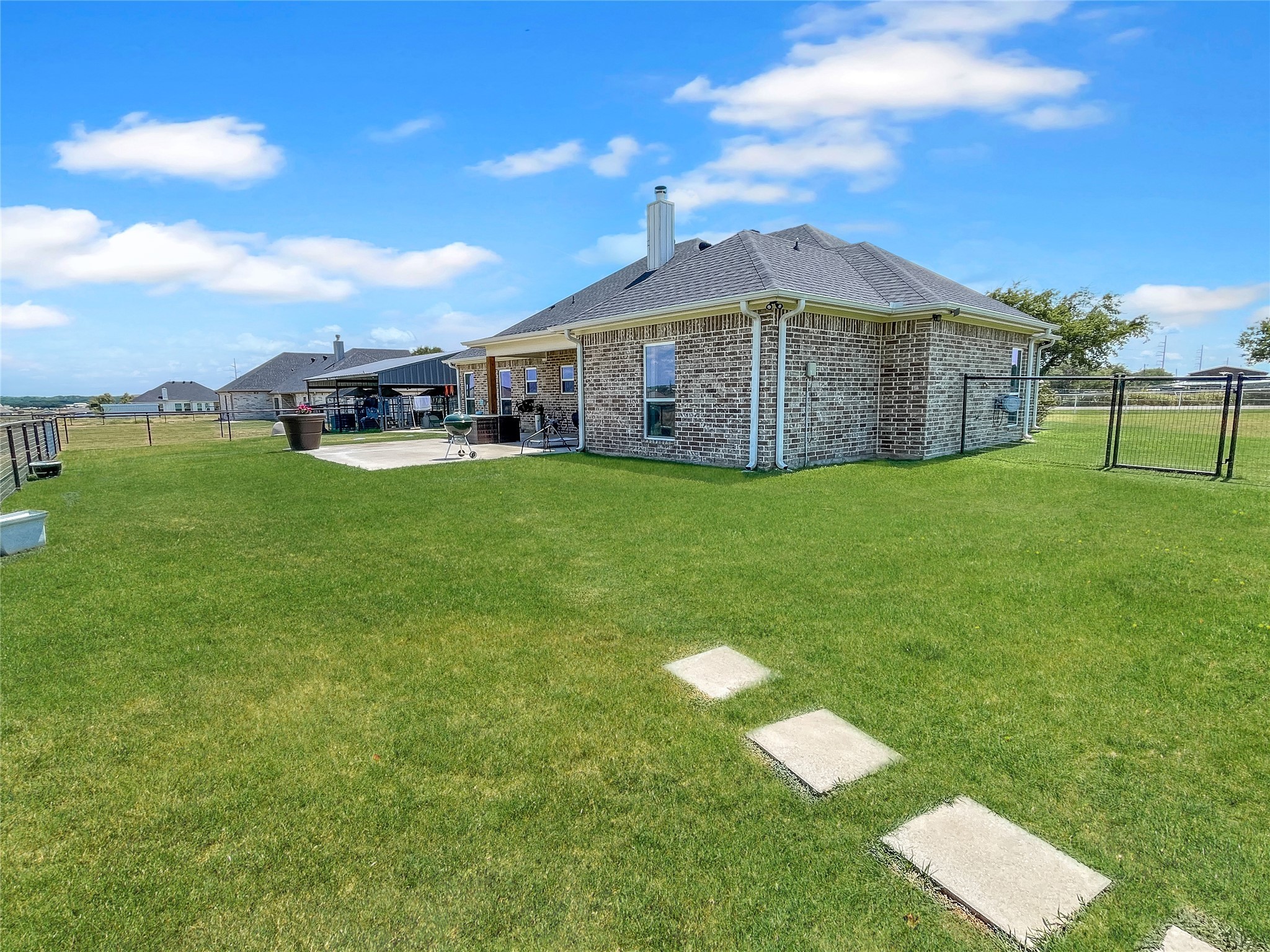 1011 Young Bend Road Brock TX 76087