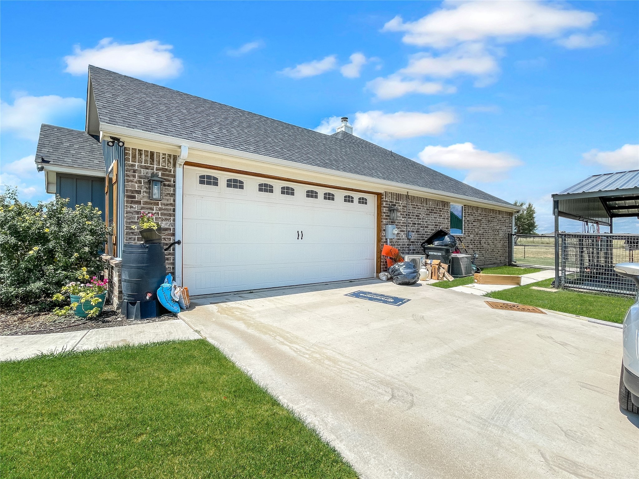 1011 Young Bend Road Brock TX 76087