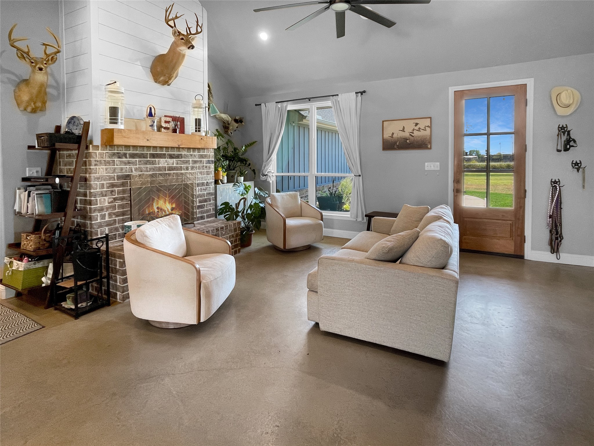 1011 Young Bend Road Brock TX 76087