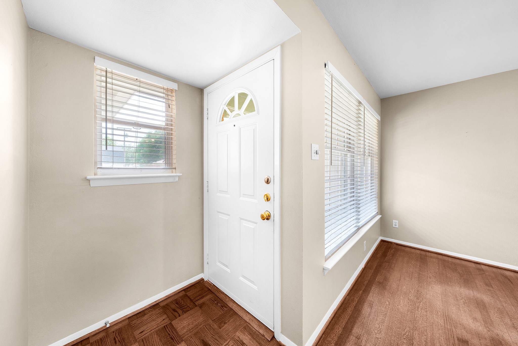 402 Vernet Street Richardson TX 75080