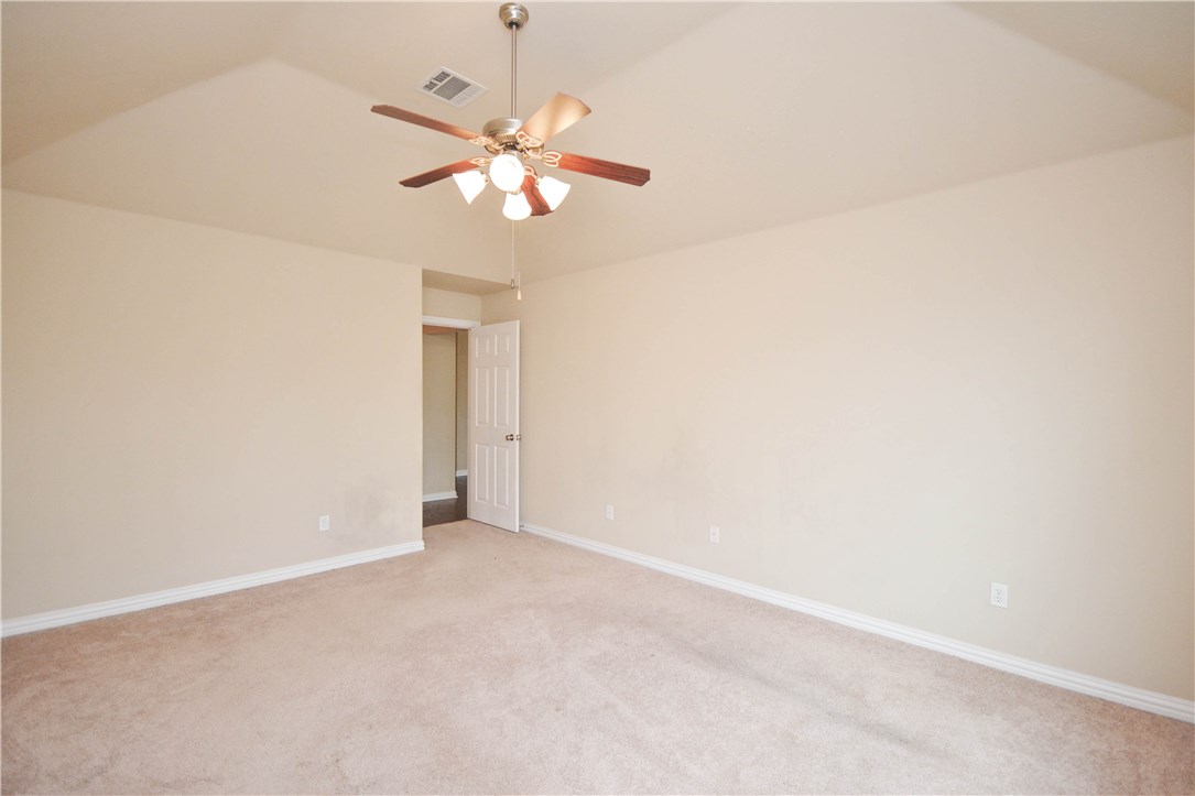 112 Oregon Trail Waxahachie TX 75167